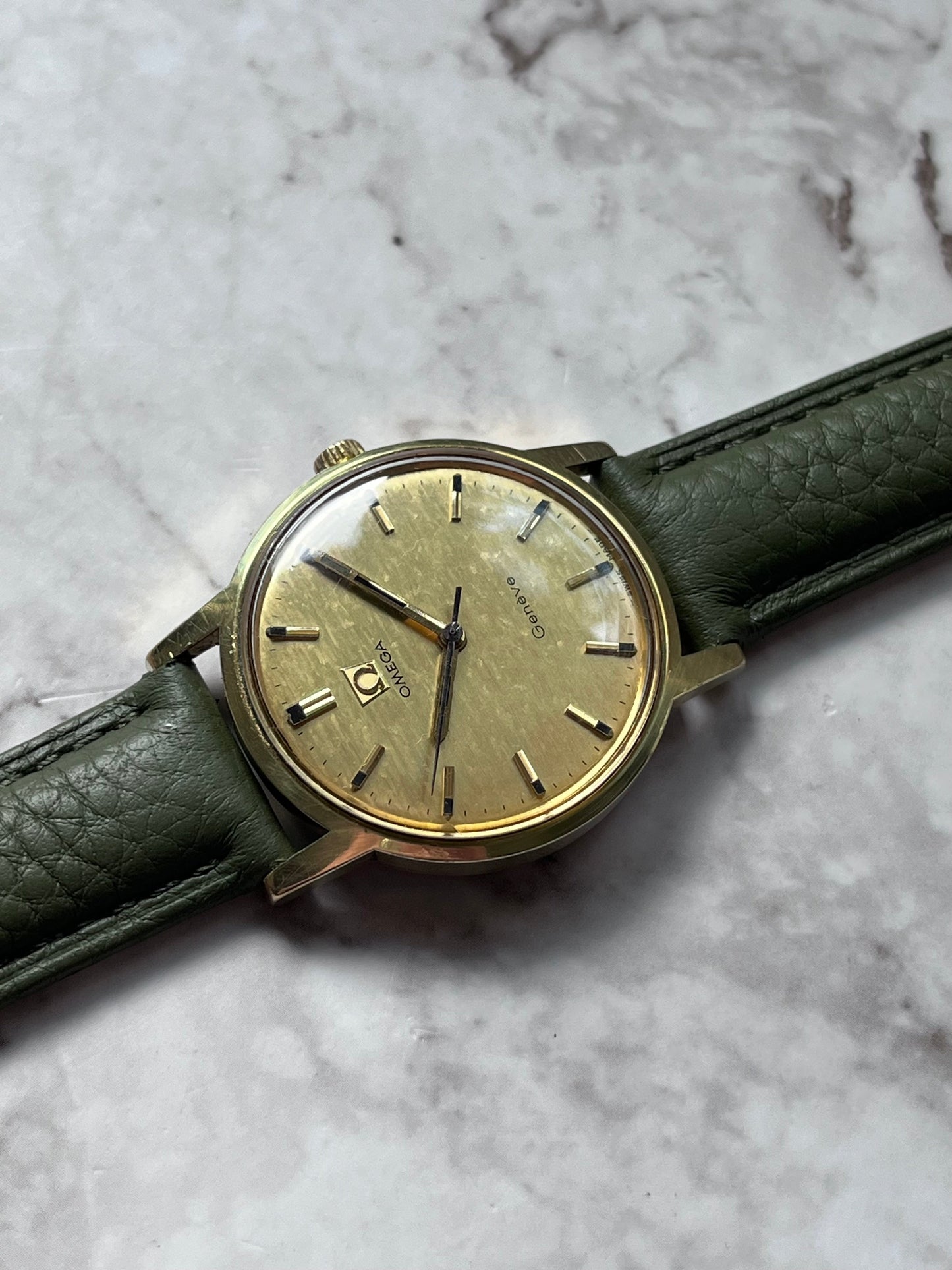 Omega Geneve Manual Shantung Dial 135.070