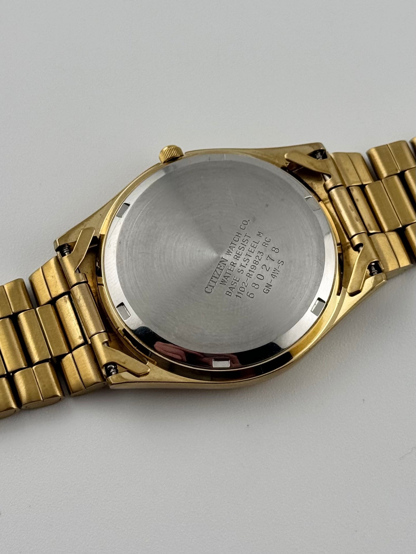 Citizen CQ Quartz Day-Date Sunburst Dial