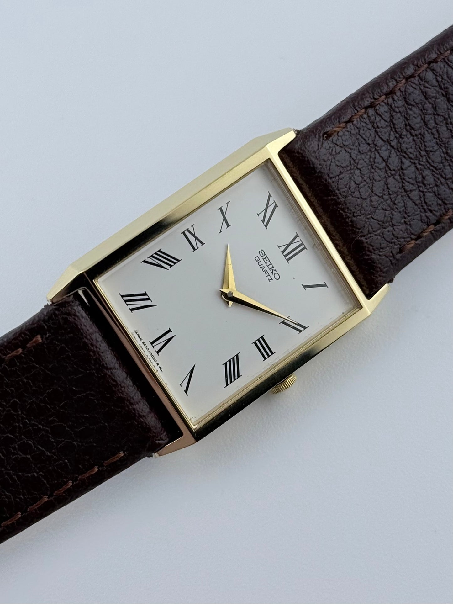 Seiko Tank Quartz 8620-5019