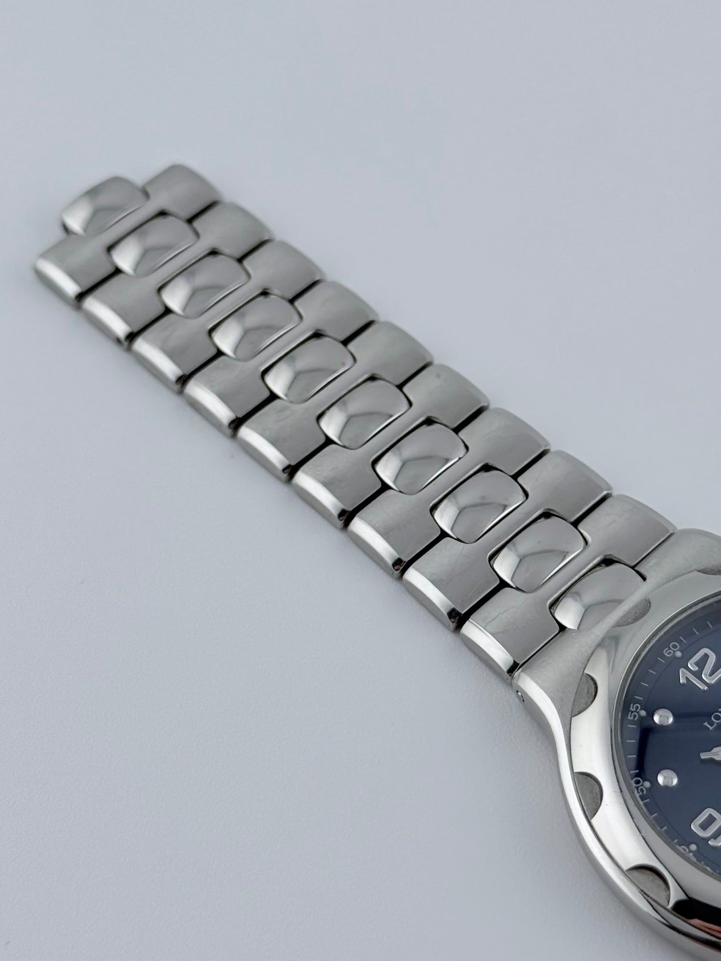 Longines L1.633.4 Conquest Quartz