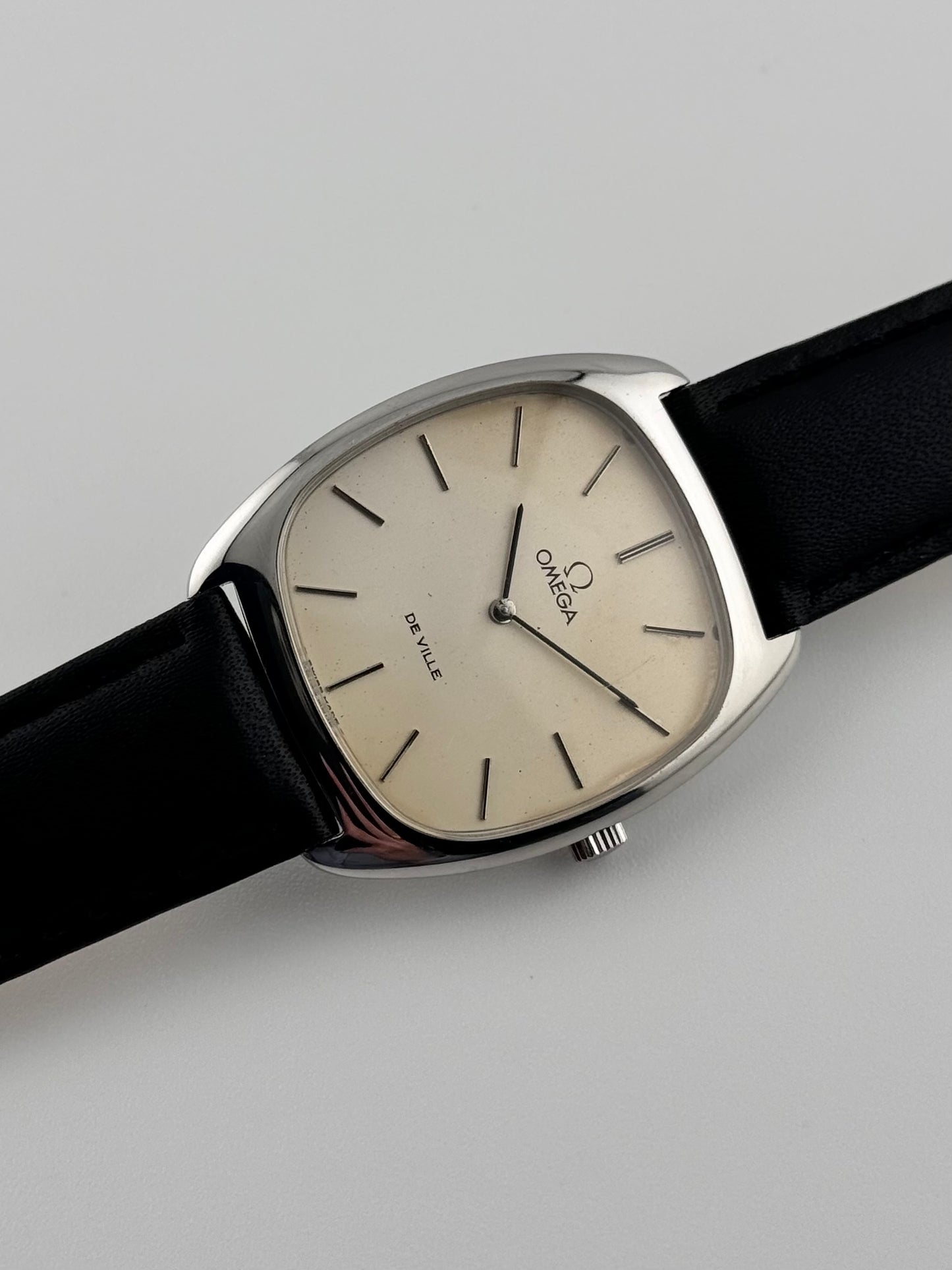 Omega De Ville Manual Wind - 111.0139