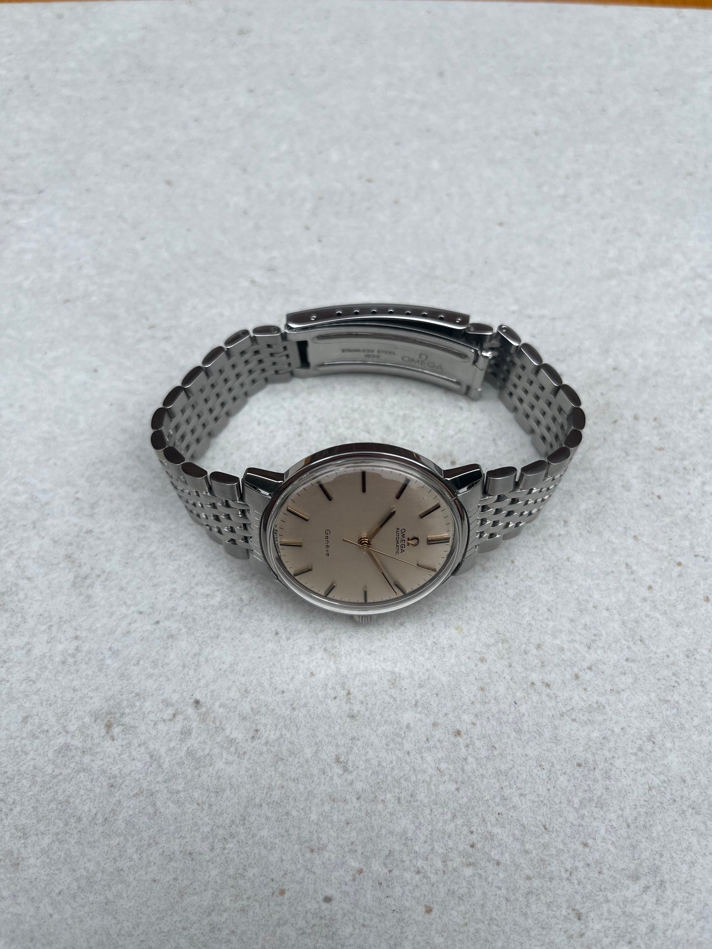 Omega Geneve Automatic 165.001