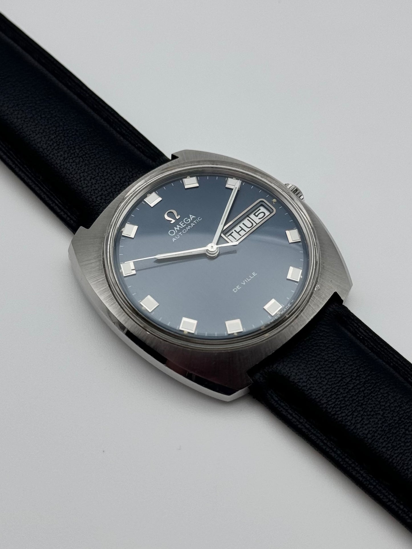 Omega DeVille Automatic Day Date - Rare Dial - 166.053