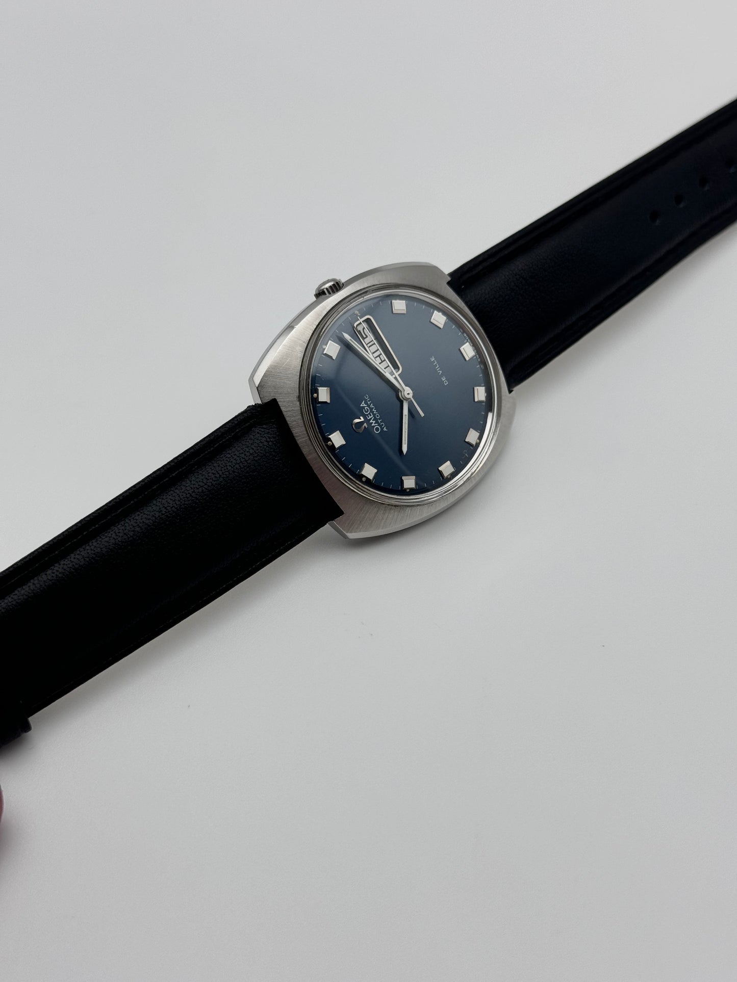 Omega DeVille Automatic Day Date - Rare Dial - 166.053