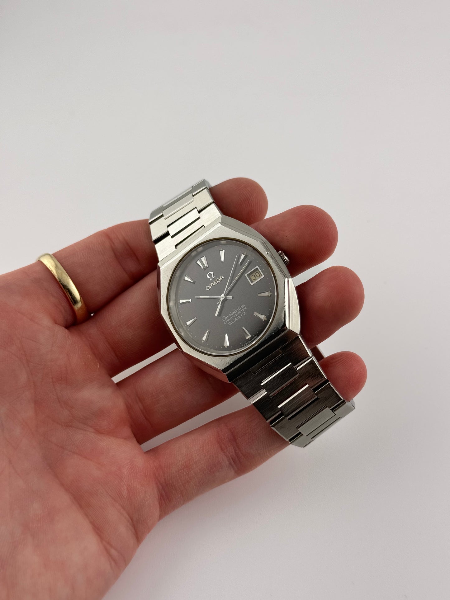 Omega Constellation Chronometer Quartz - 198.0117 - Rare