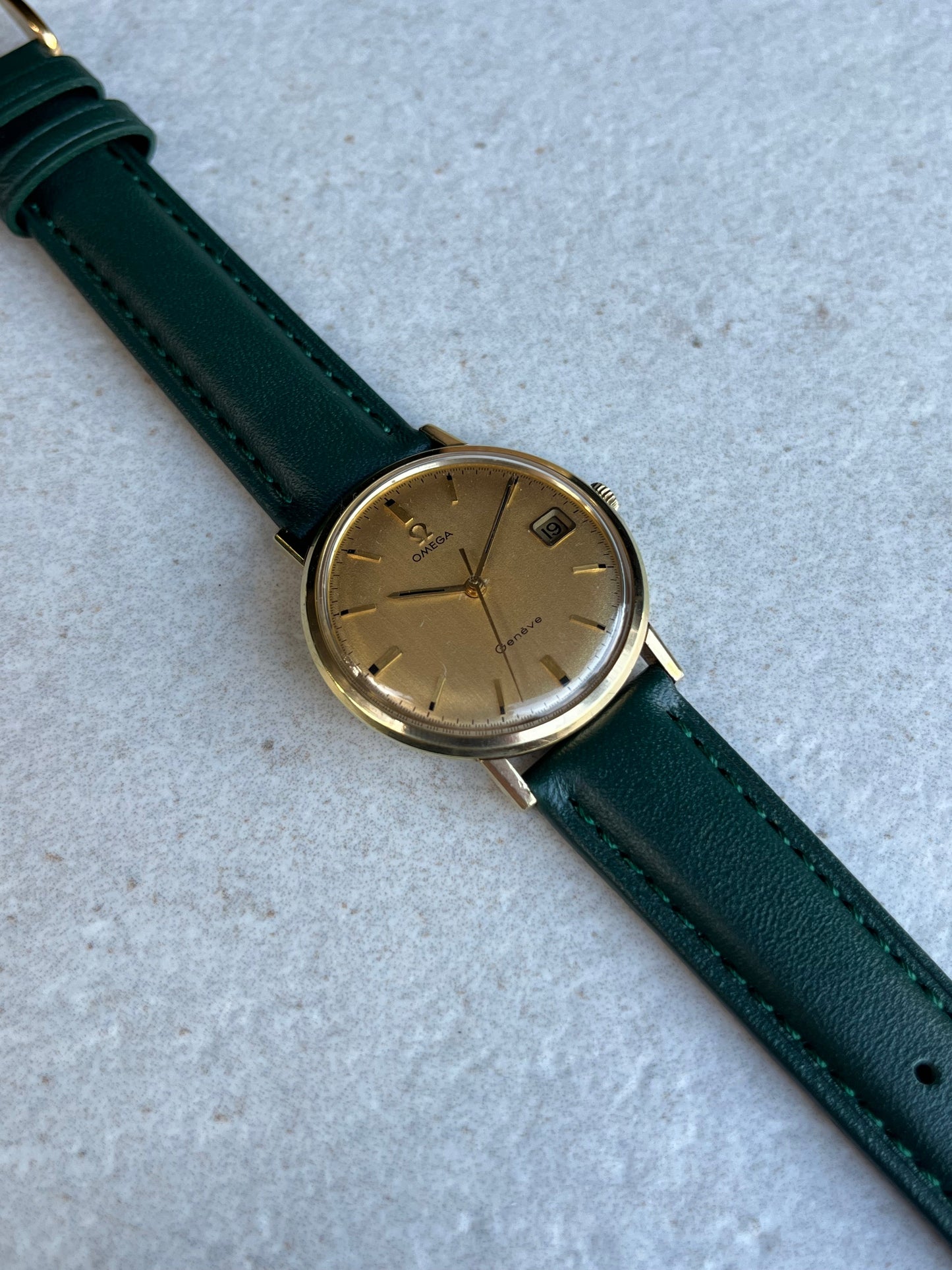 Omega Geneve Manual Wind 132.019