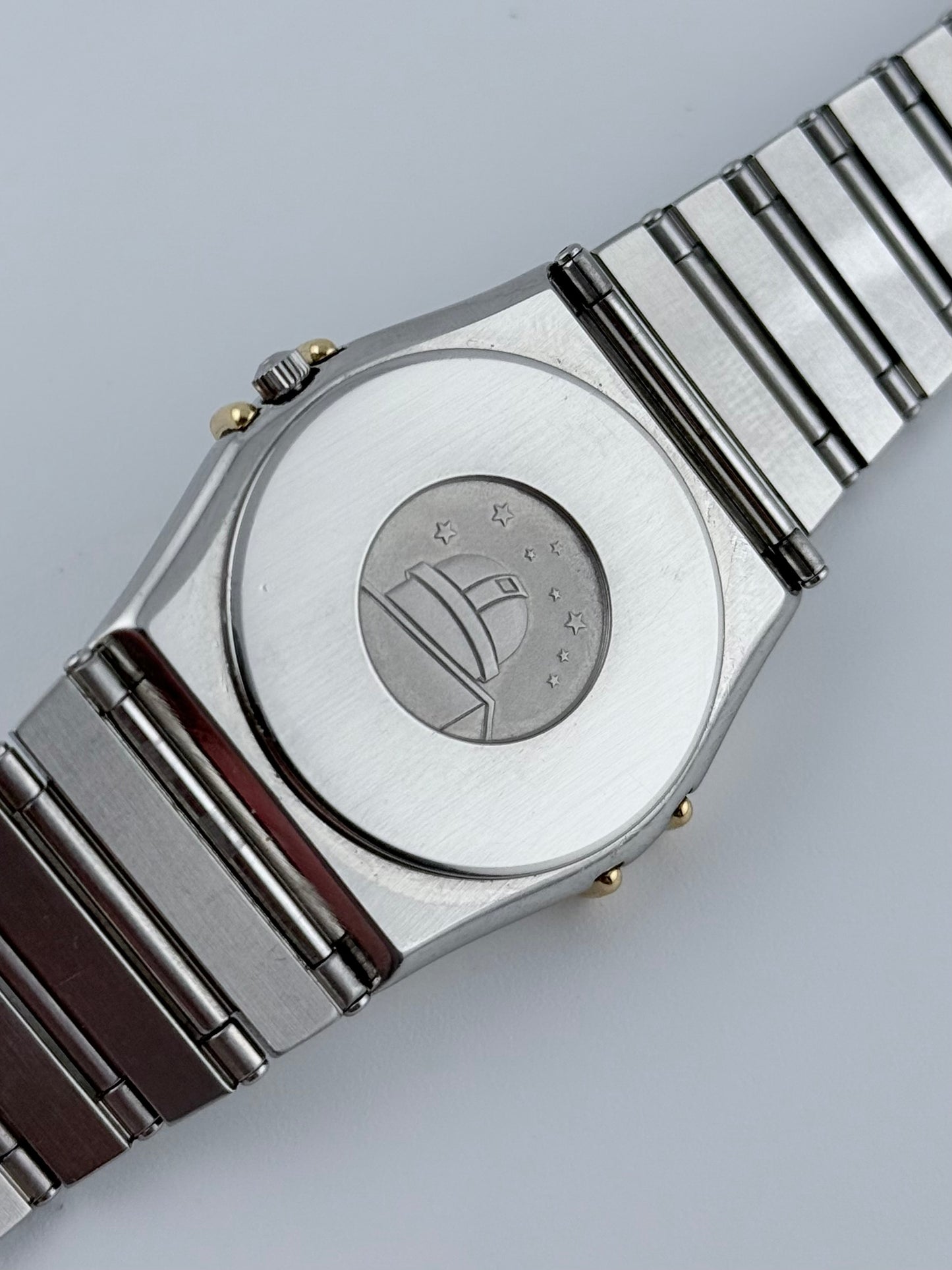 Omega Constellation Manhattan Quartz Date 396.1070 - Original Paperwork