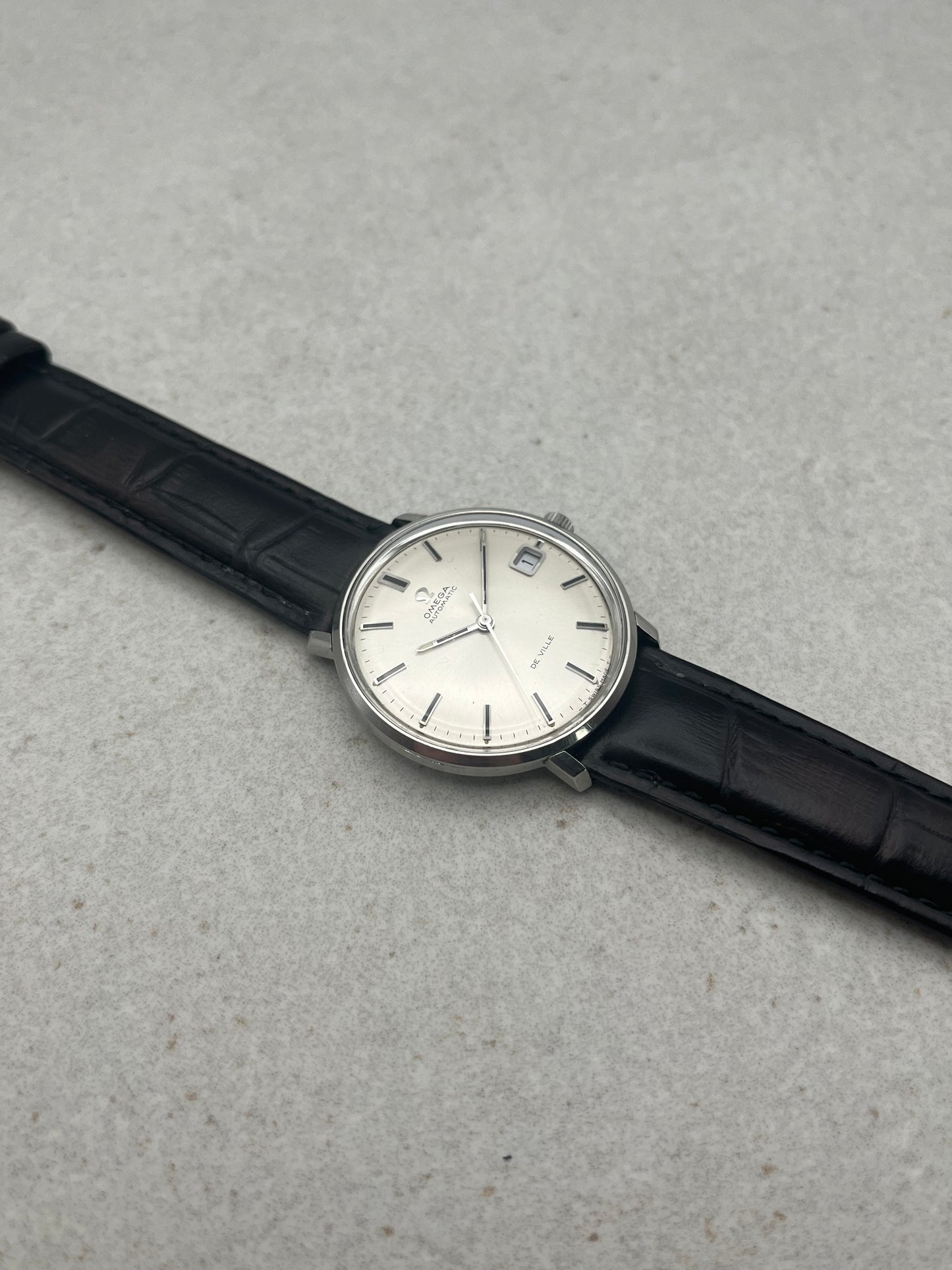 Omega De Ville Automatic Date 166.033