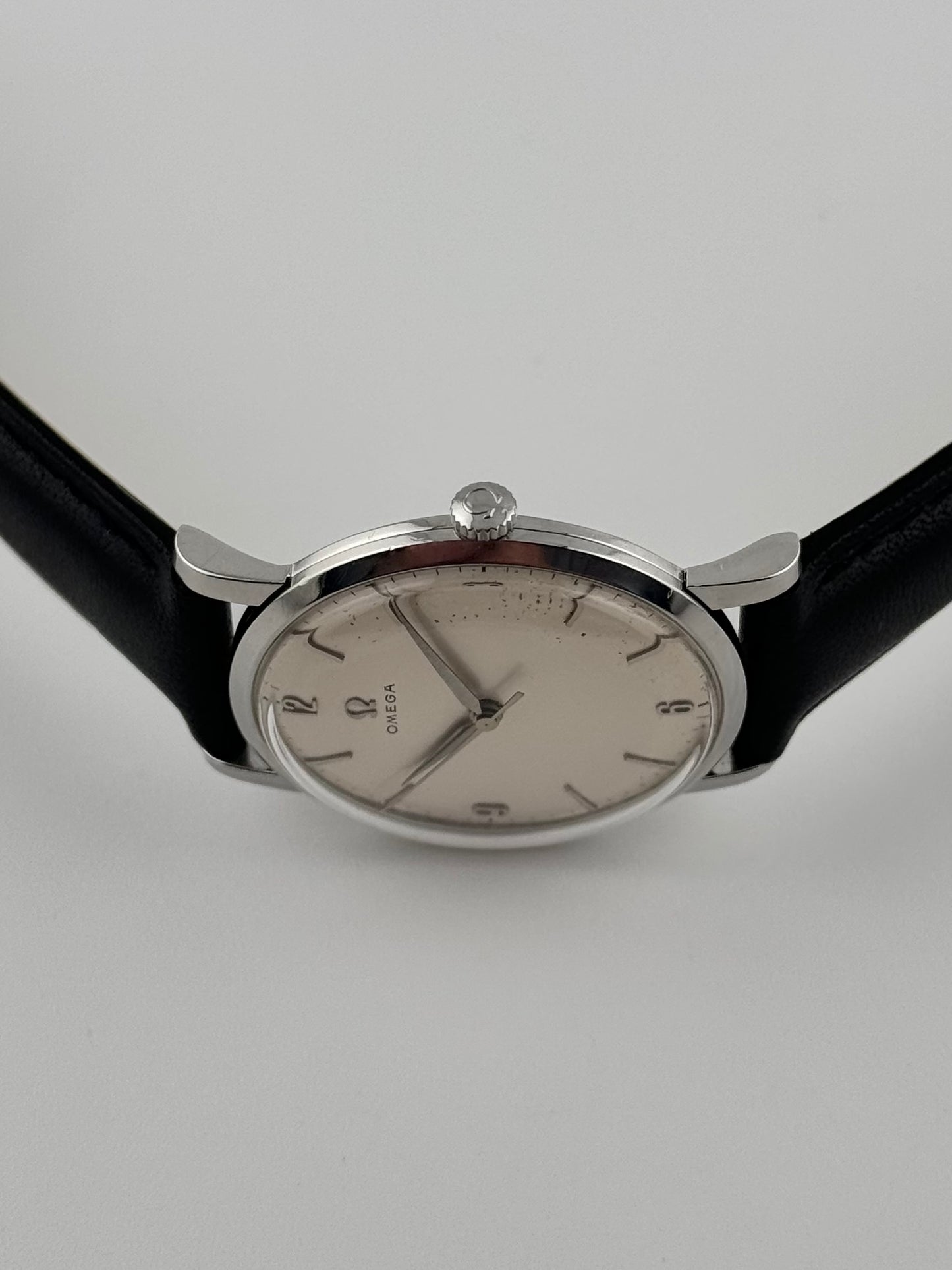 Omega Manual Wind - 14387