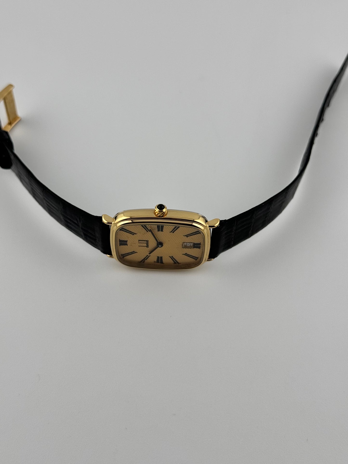 Dunhill Quartz Tank Date Gent’s Dress Watch