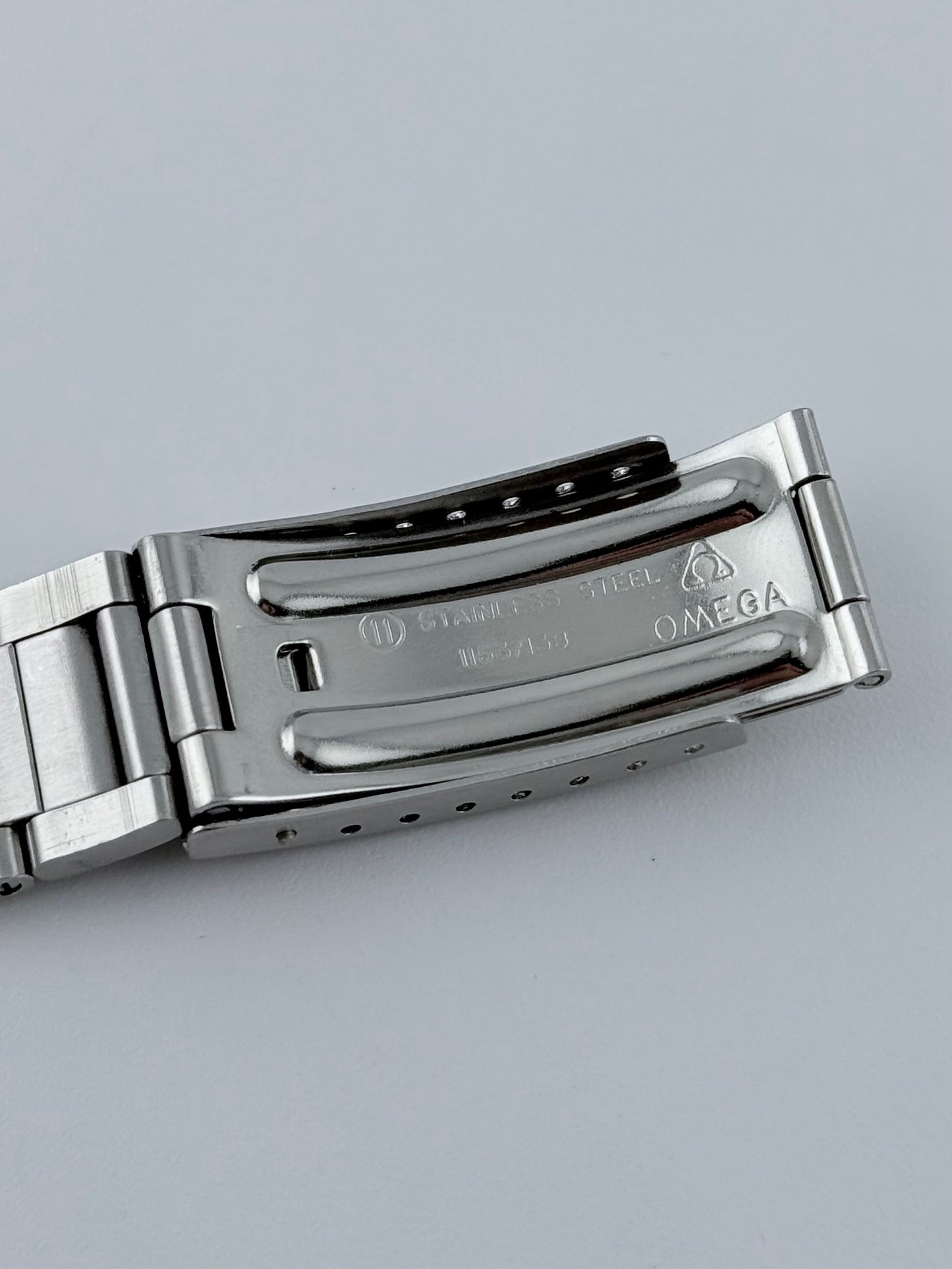 Omega Geneve Dynamic Manual Wind - 136.033 - Rare Dial