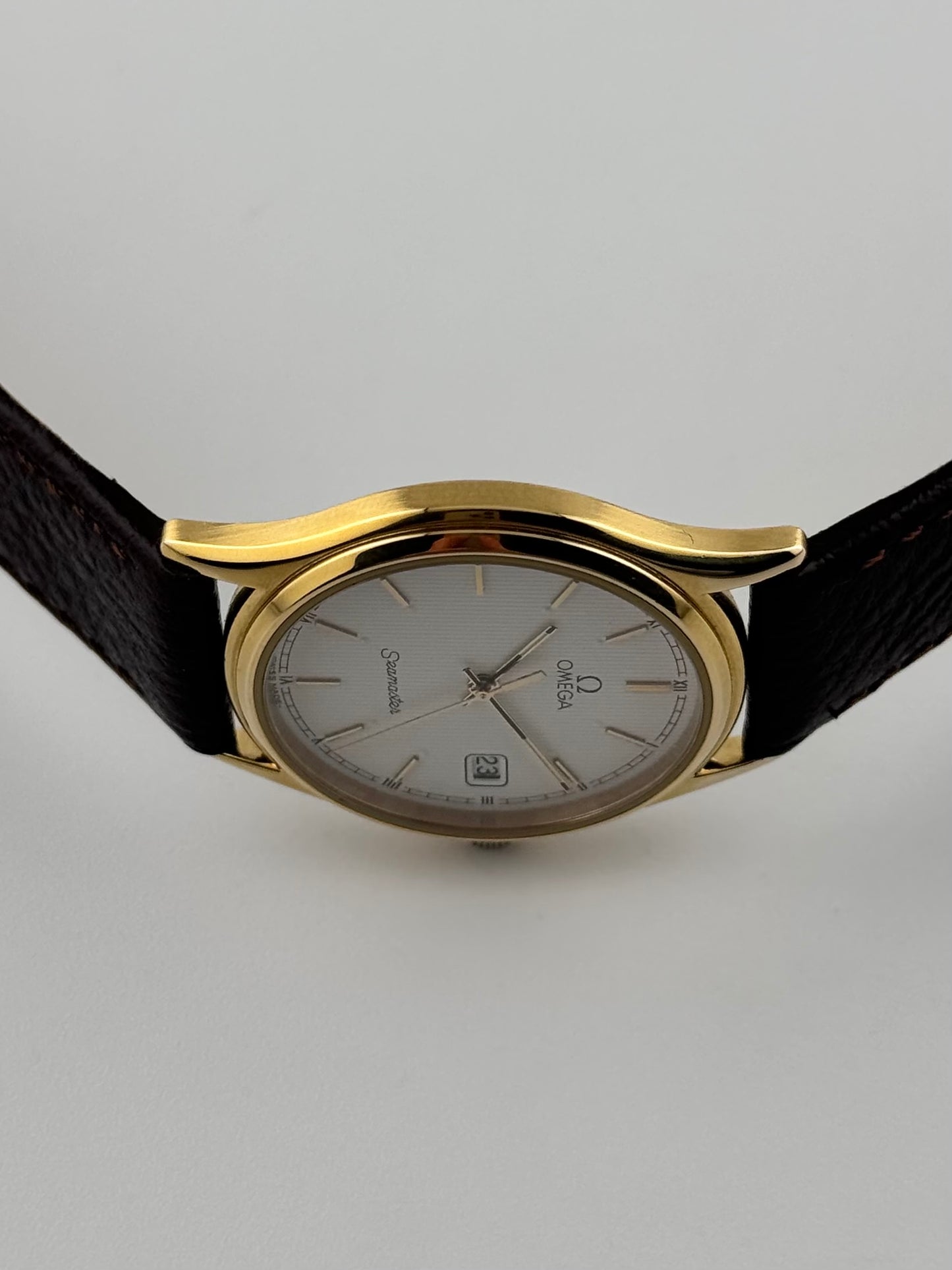 Omega Seamaster Quartz 196.0251 Linen-stripe Dial
