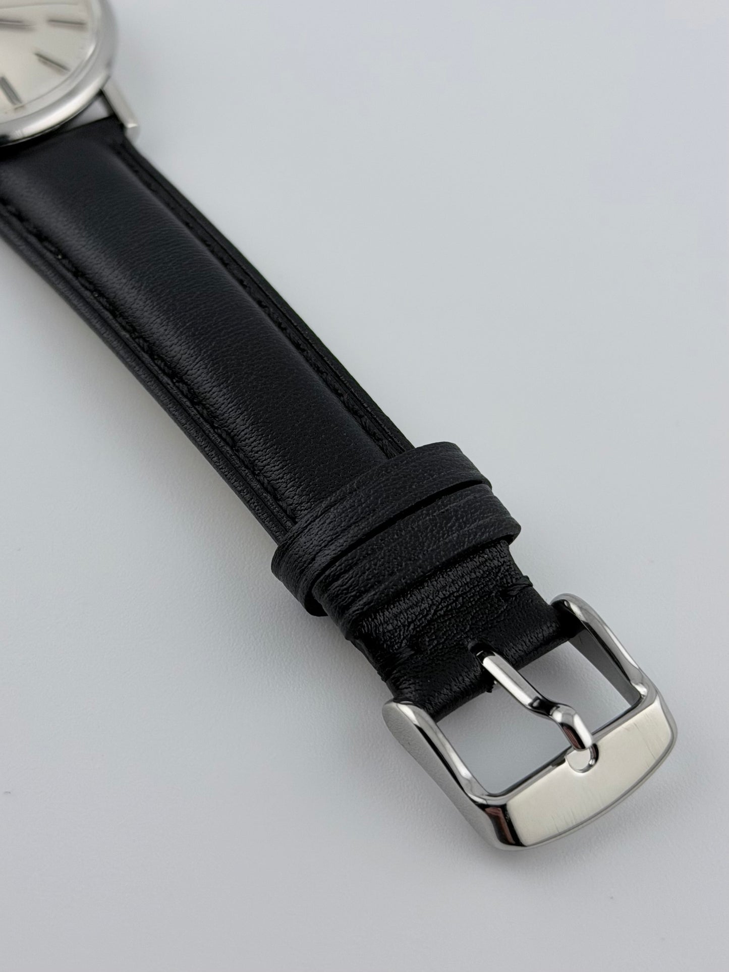 Omega Geneve Manual Wind 131.019 - Complete Set! - Box, Wallet, Papers