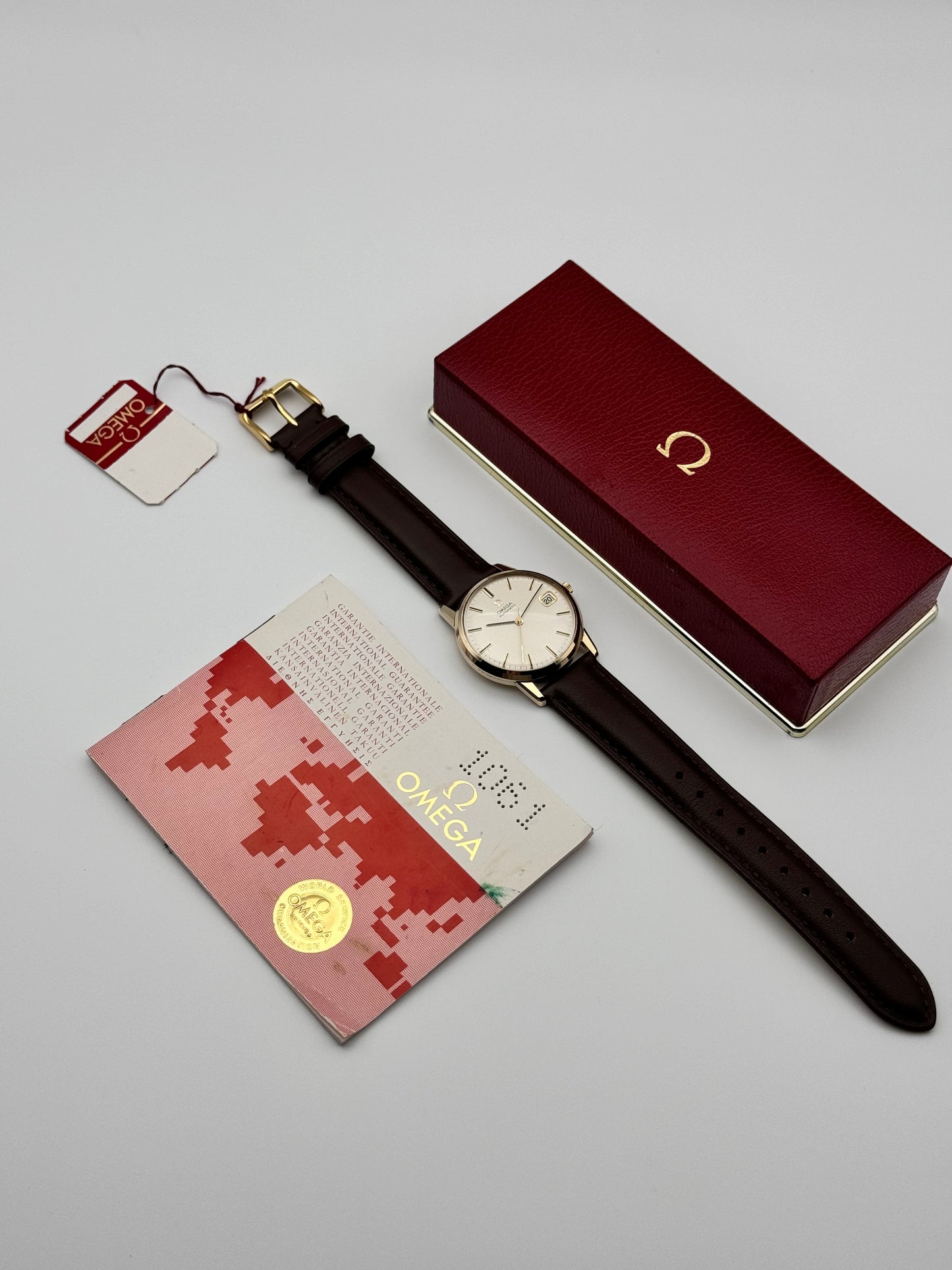 Omega Geneve Automatic 9ct Gold 162.5430 - Original Box, Papers & Hang Tag