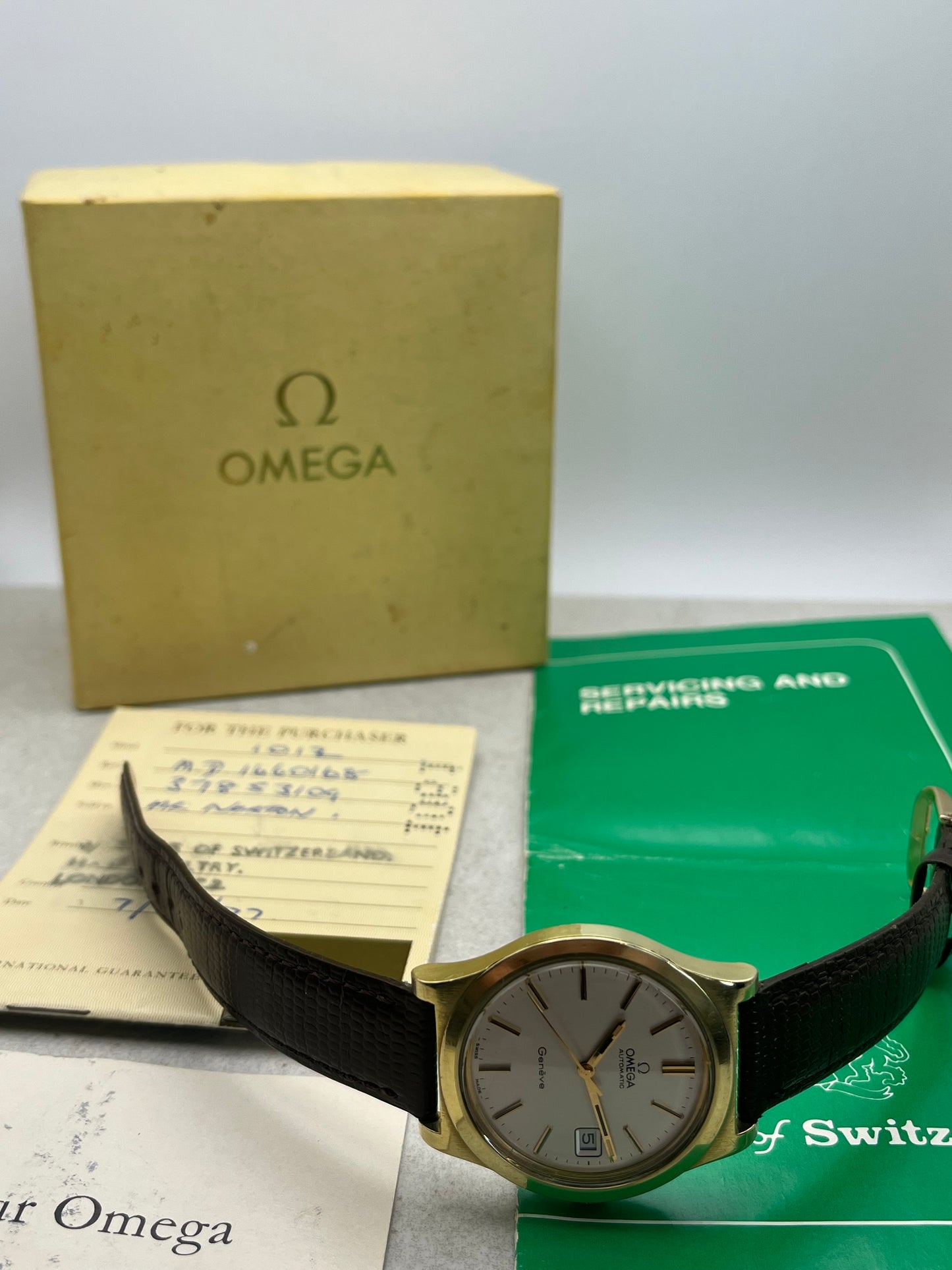 Omega Geneve Automatic Date 166.0168 - Box and Papers