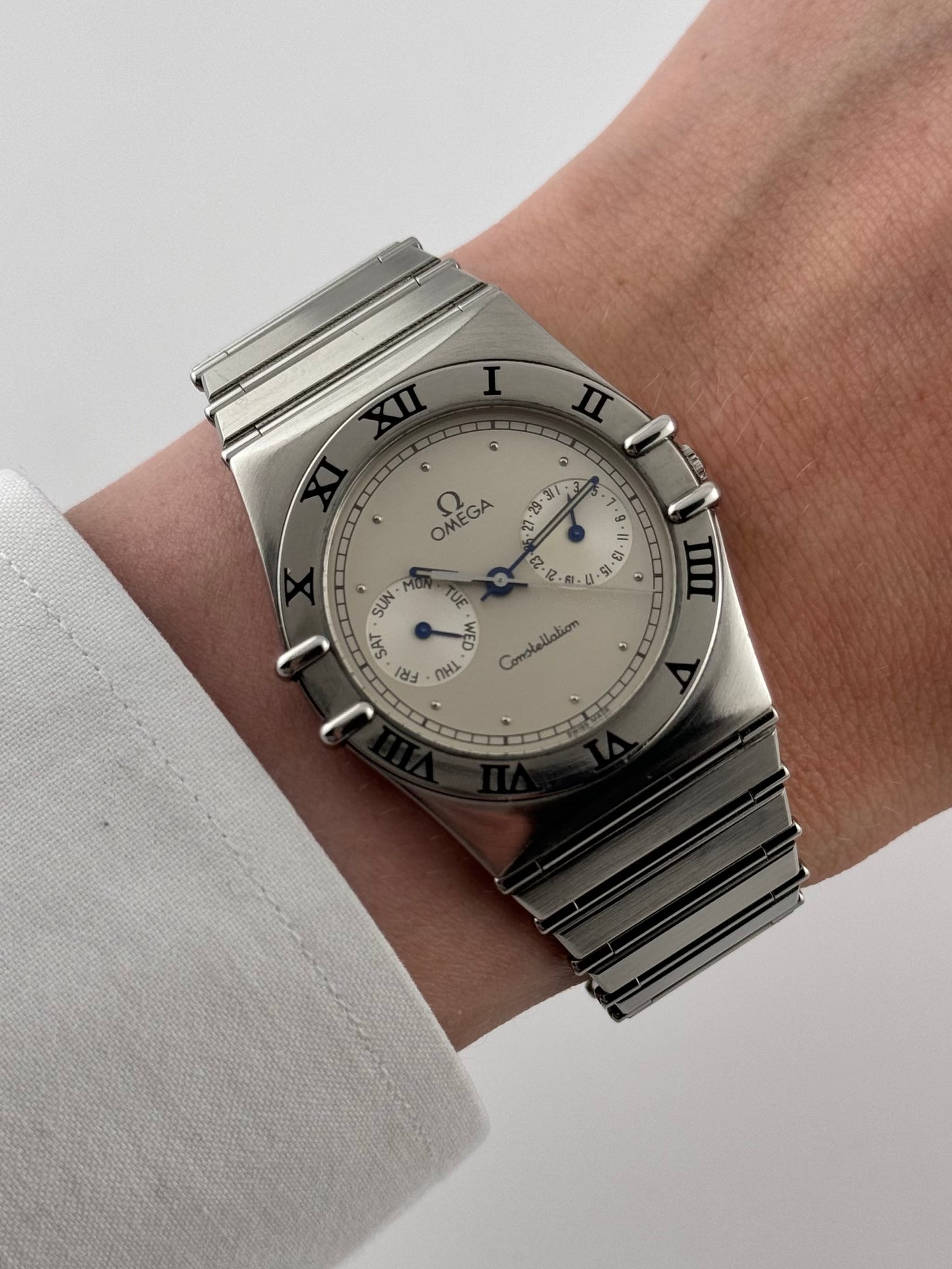 Omega Constellation Quartz Day Date 396.1070