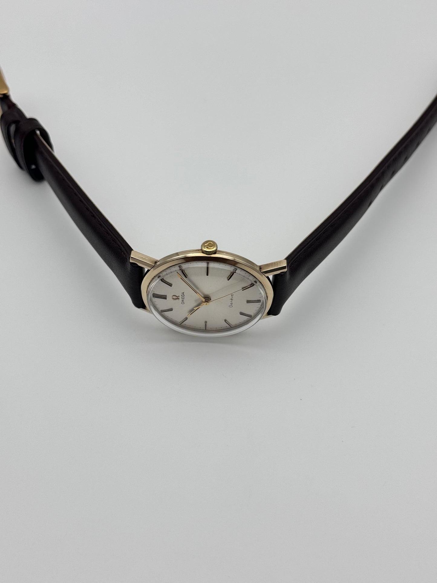 Omega Geneve Manual Wind 9ct Gold 131.25016