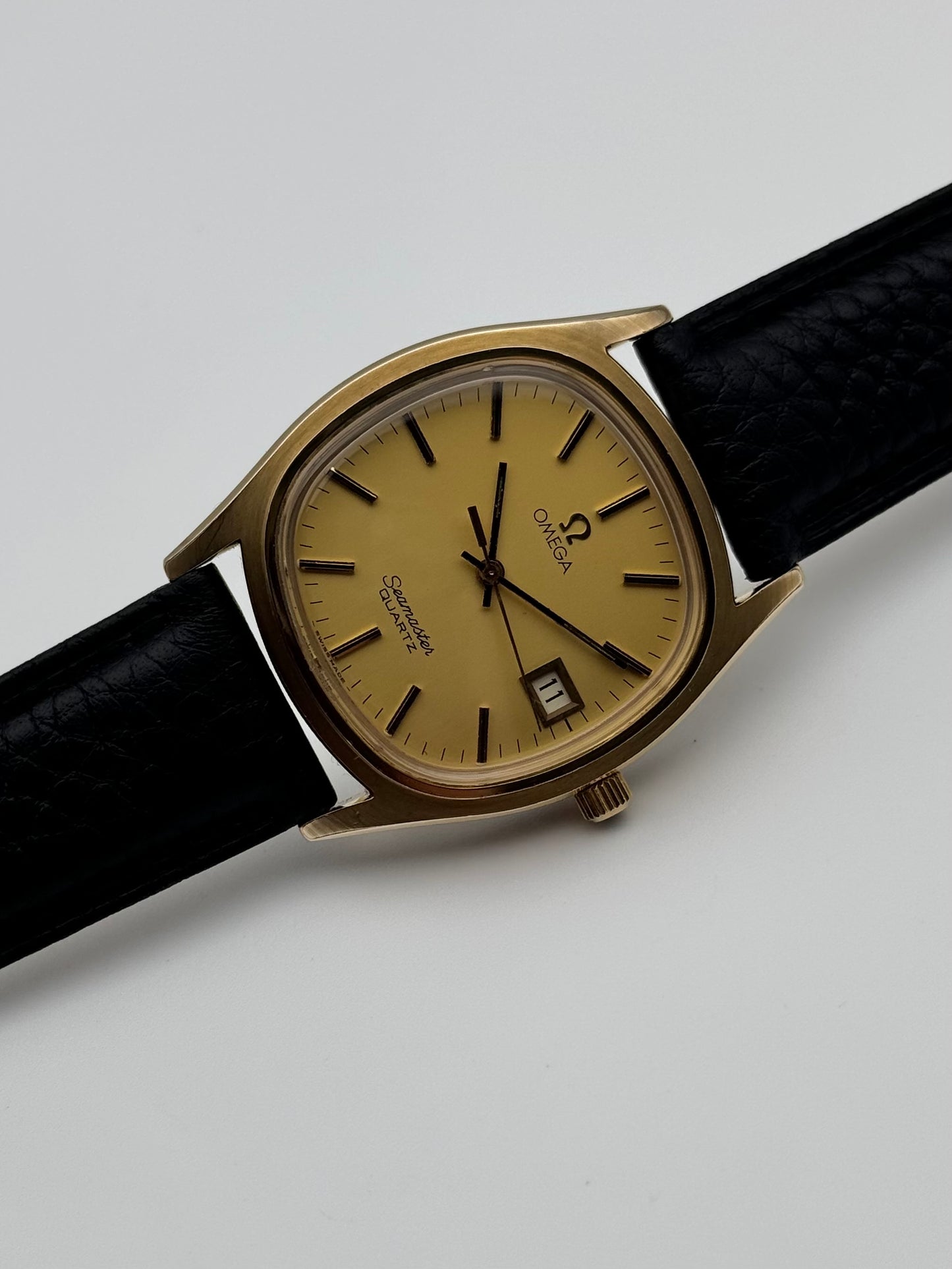 Omega Seamaster Quartz Date - 196.0150
