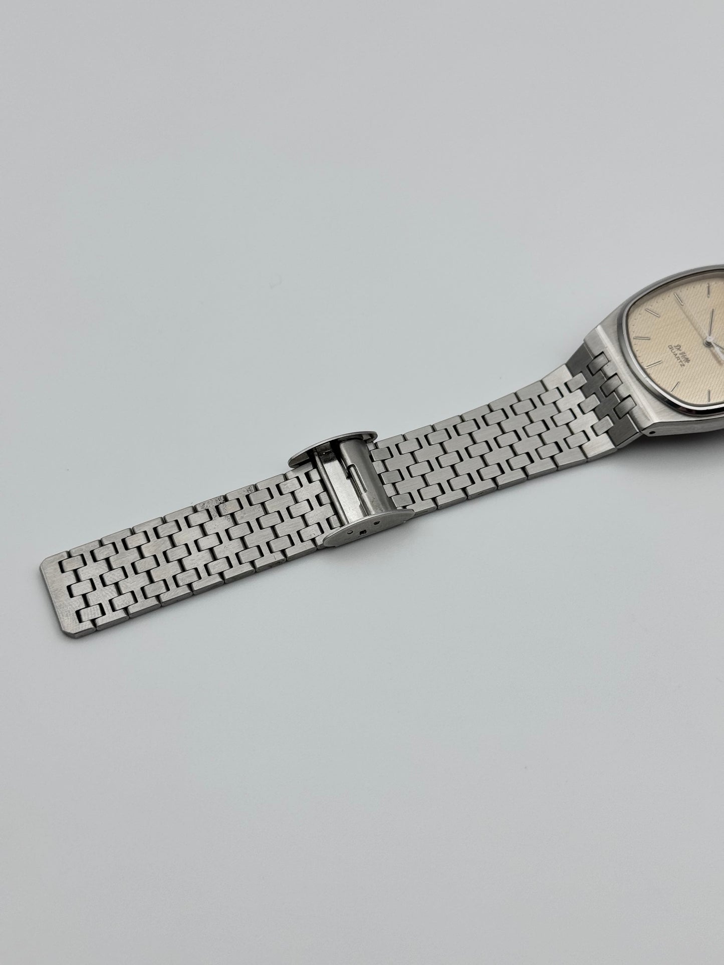 Omega DeVille Quartz Date 192.0051 - Honeycomb Dial