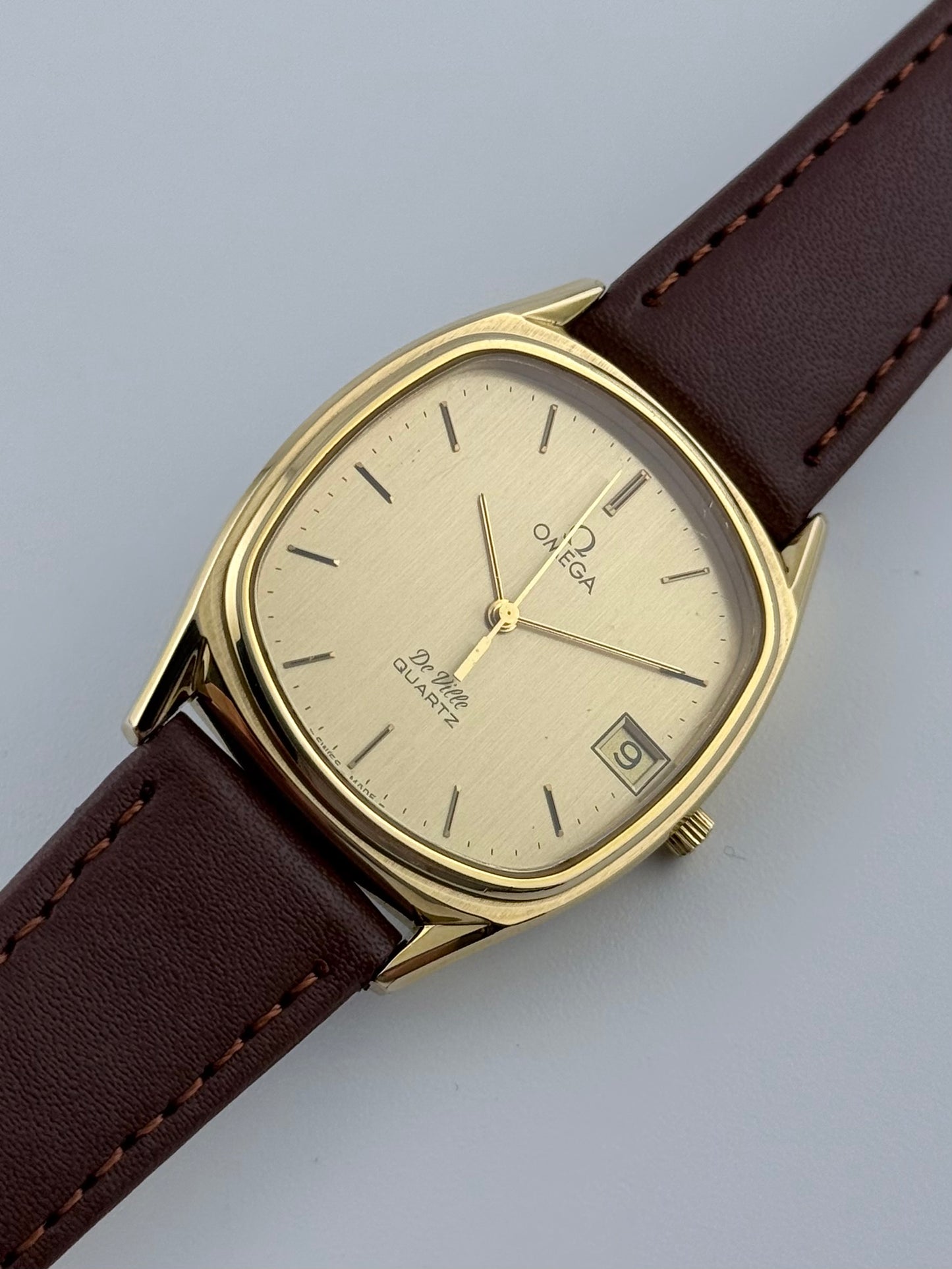 Omega De Ville Tank Quartz Date - 192.0050