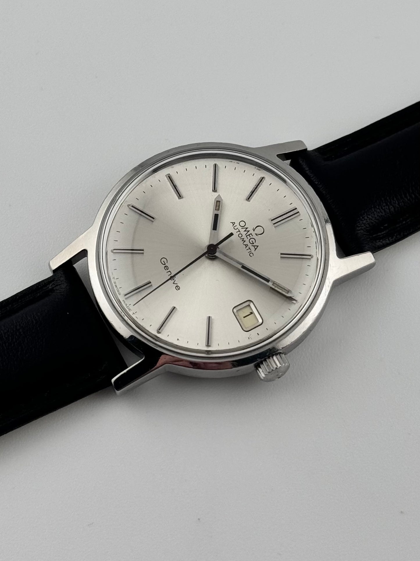 Omega Geneve Automatic Date - 166.0163