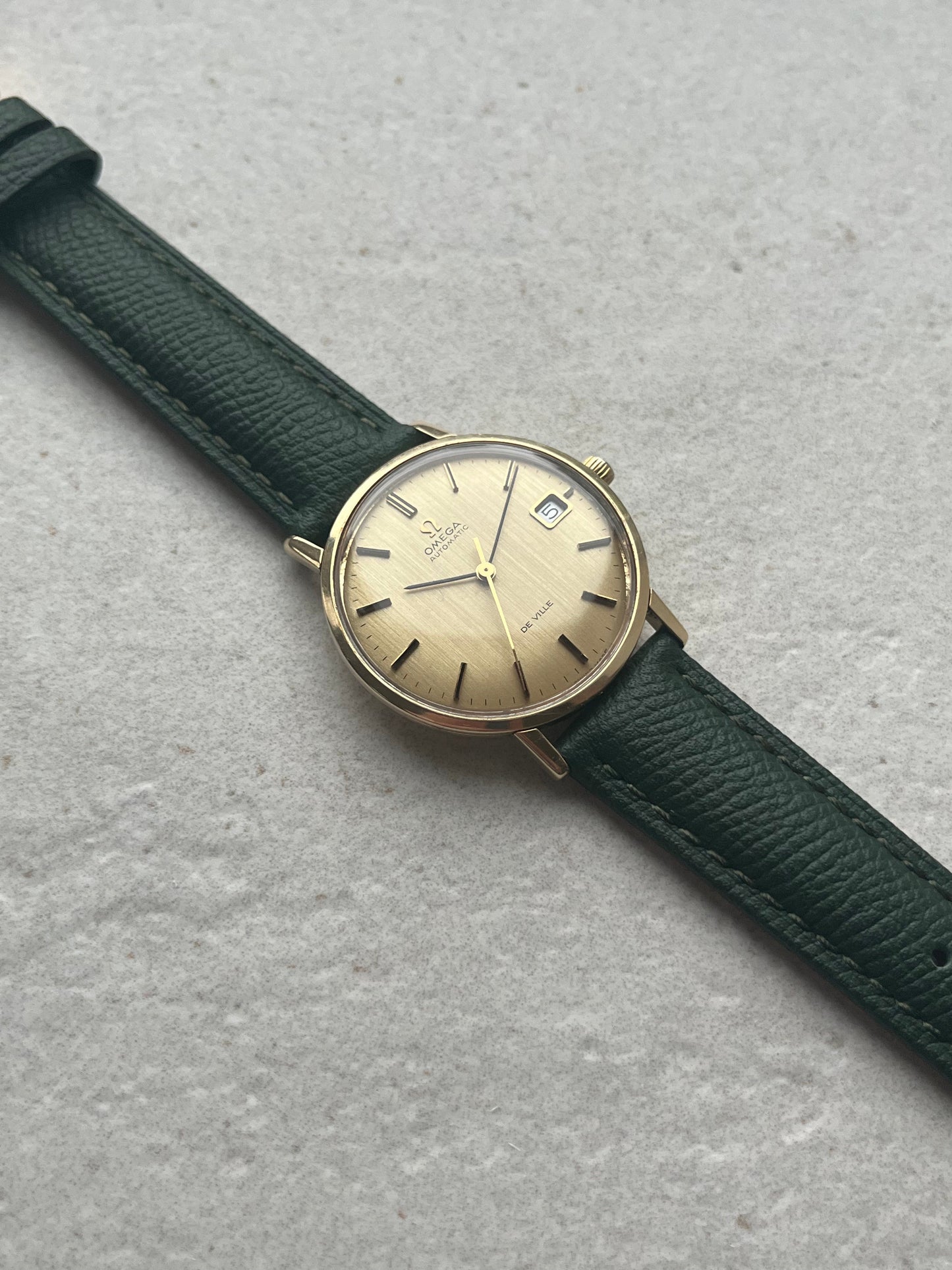 Omega DeVille Automatic Date 9ct Solid Gold