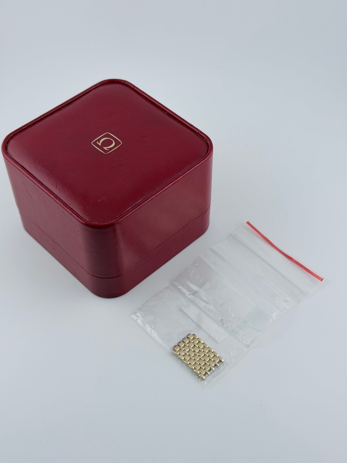Omega De Ville Quartz - 195.0038 - original Box