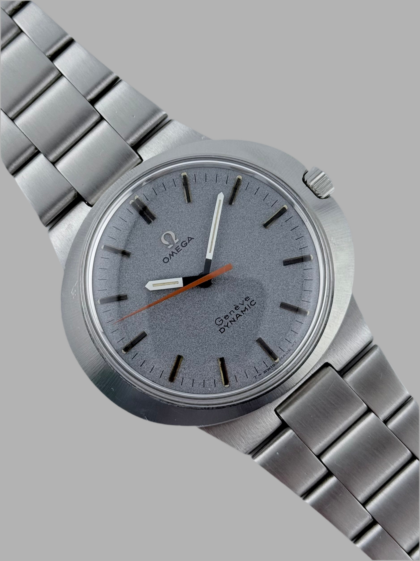 Omega Geneve Dynamic Manual Wind - 136.033 - Rare Dial