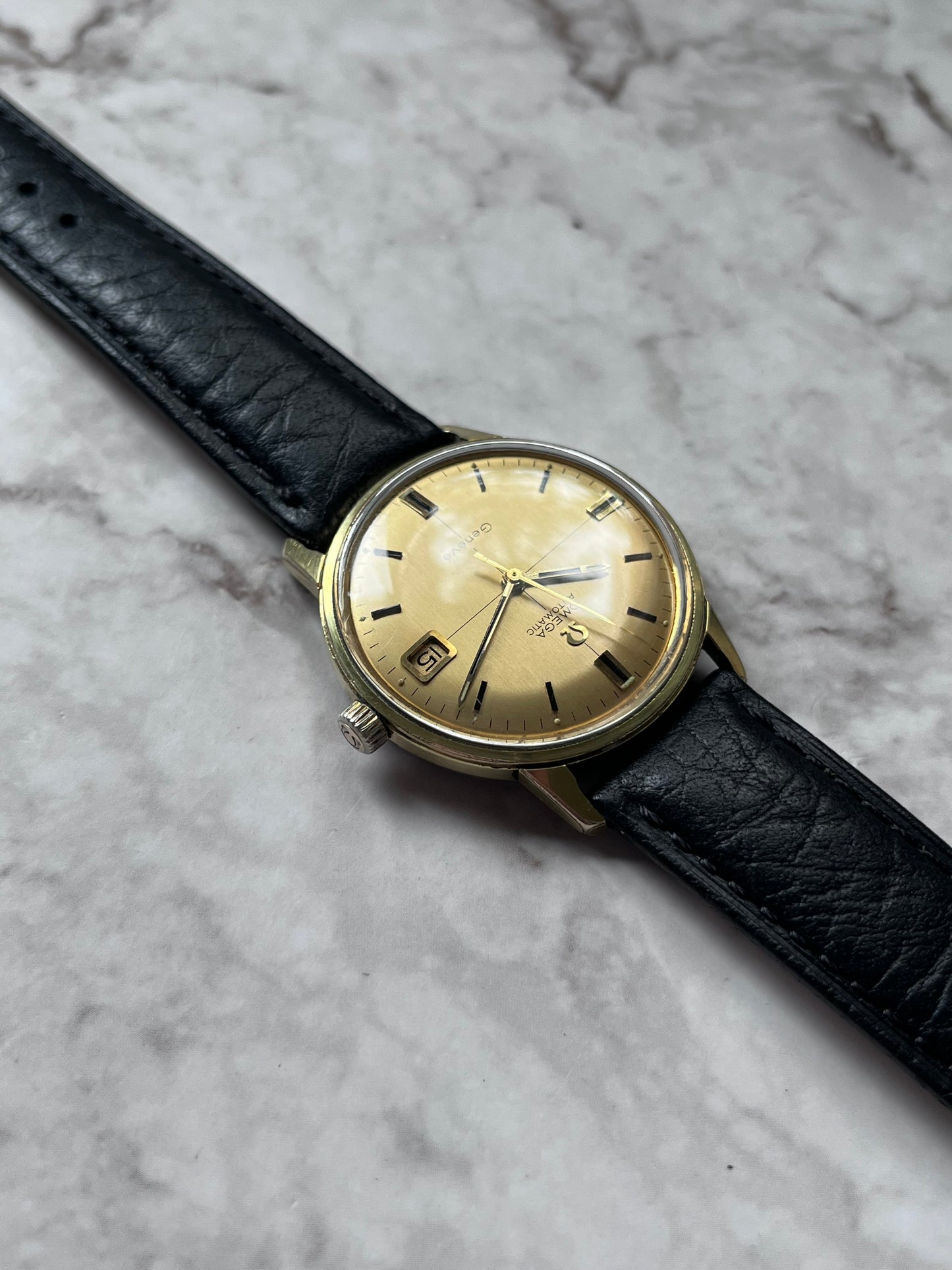 Omega Geneve Automatic Cross Hair Date 166.037