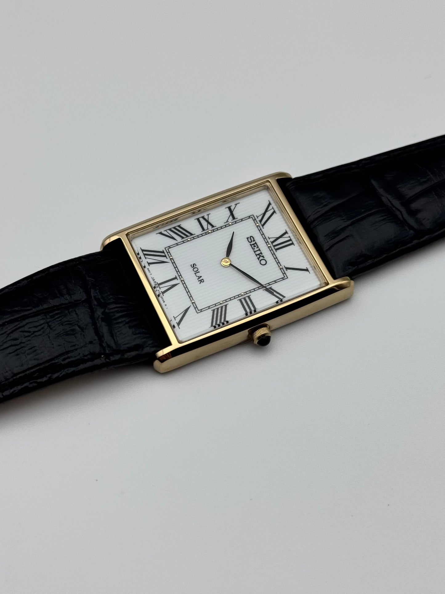 Seiko Tank Quartz V115-0BC0 - Original Strap and Buckle - Near Mint