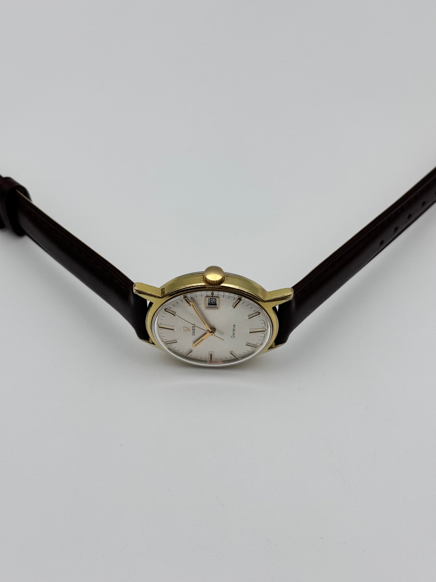 Omega Geneve Manual Wind Date - 136.070