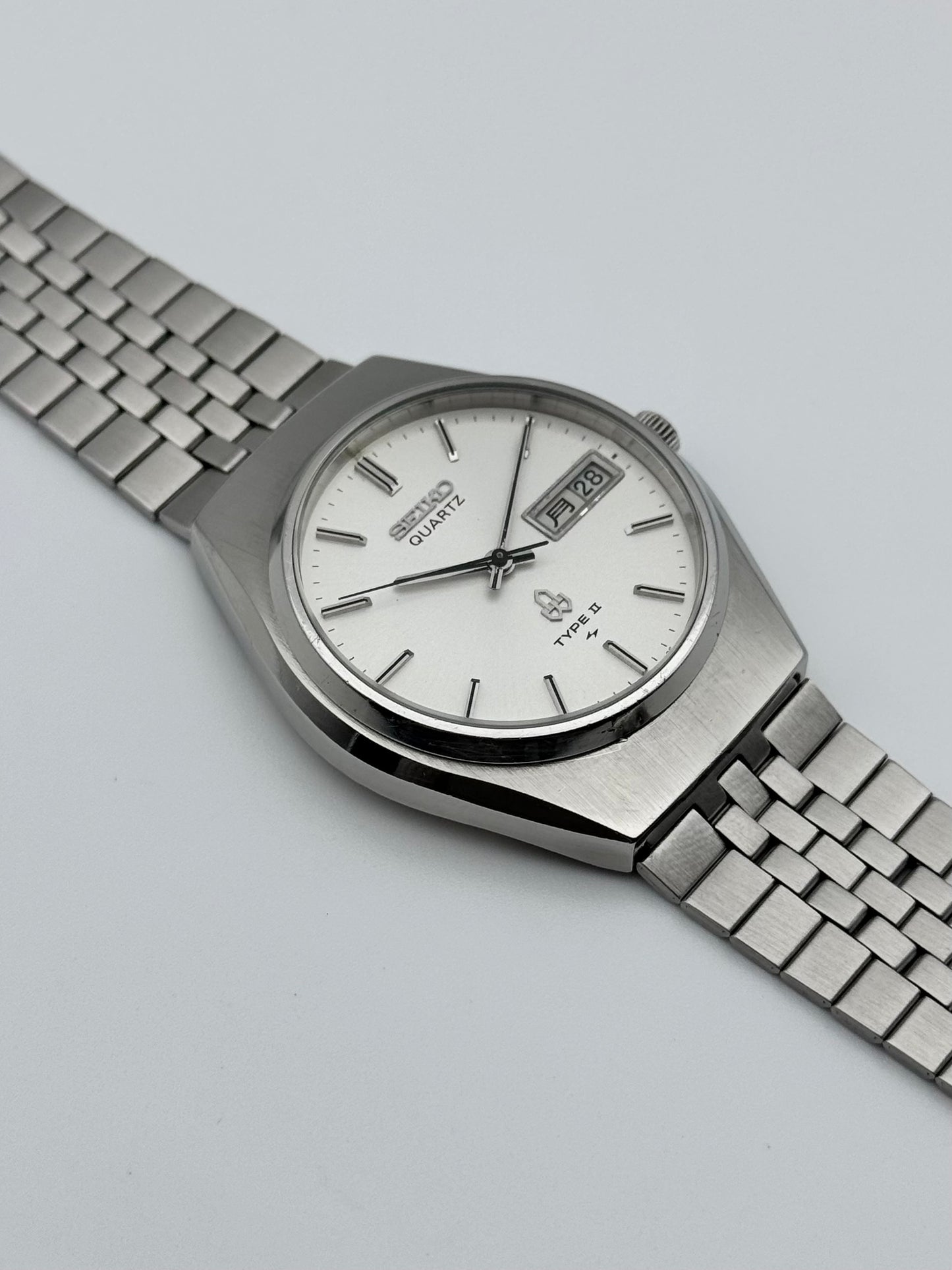 Seiko Type II Quartz Day-Date 4336-7010 JDM