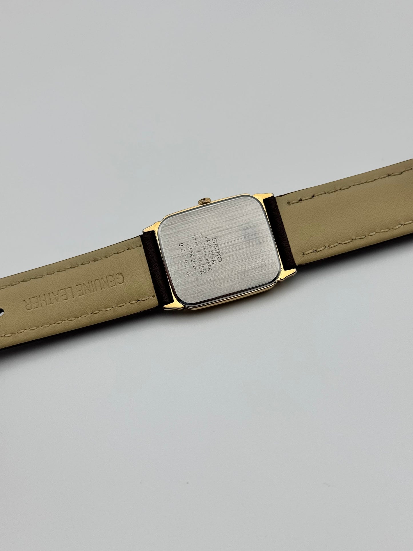 Seiko Tank Quartz 5Y39-5A10
