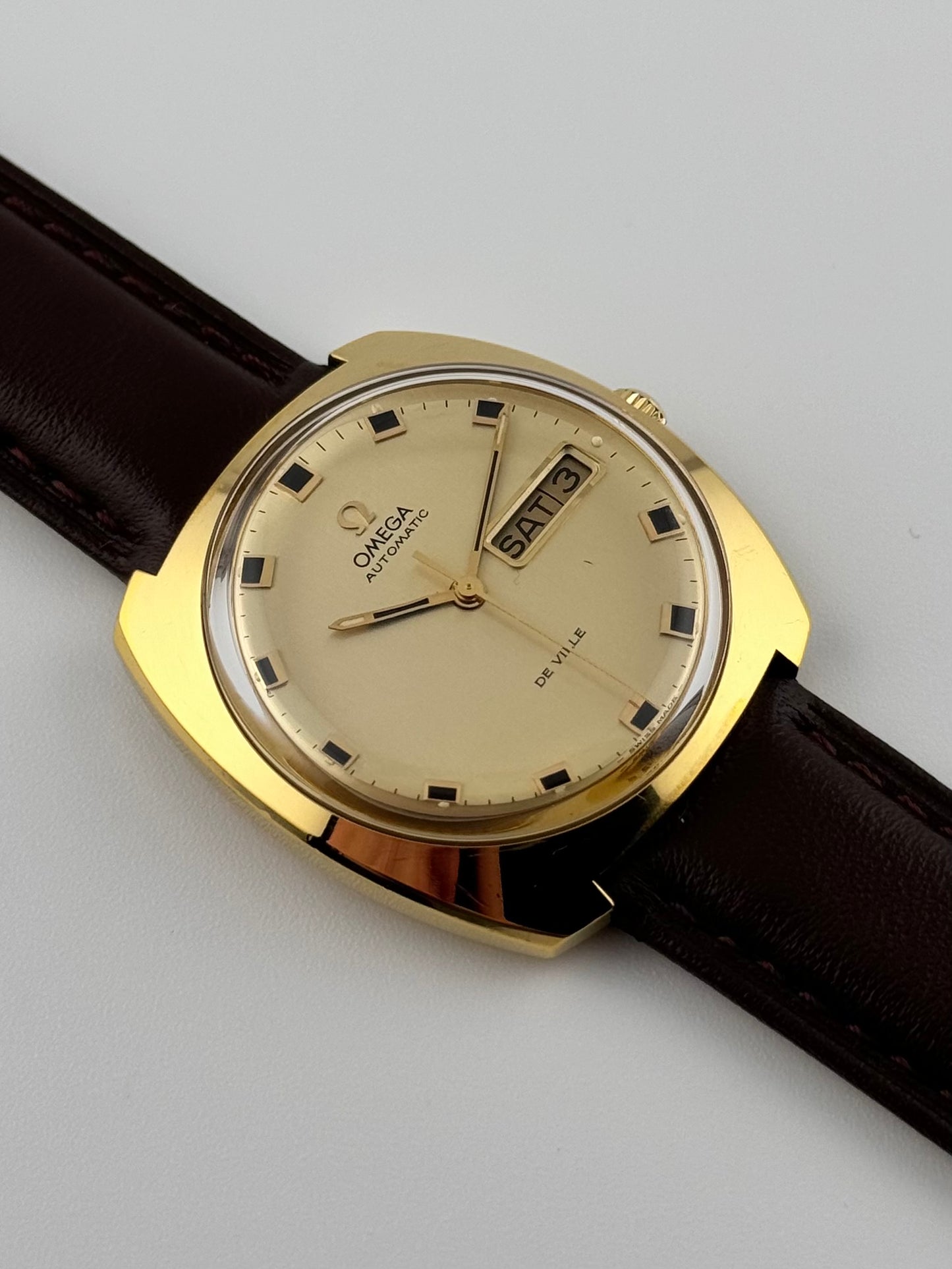 Omega DeVille Automatic Day Date 166.053