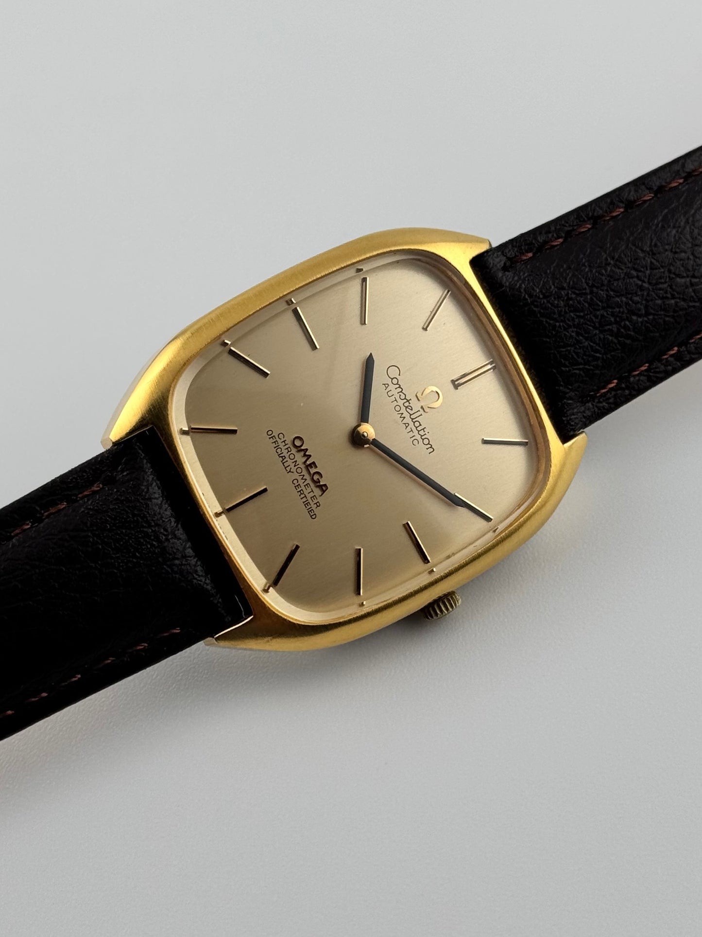 Omega Constellation Chronometer Automatic 1011 Tank