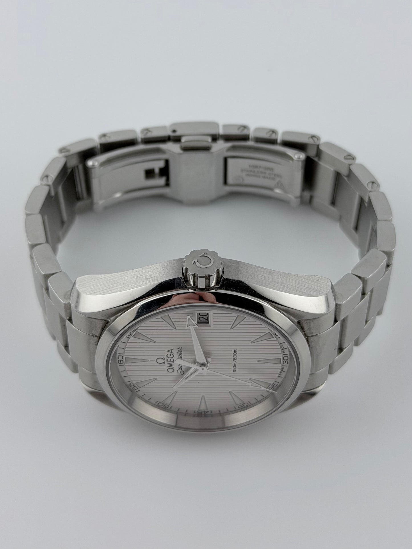 Omega Seamaster Aqua Terra Quartz Date