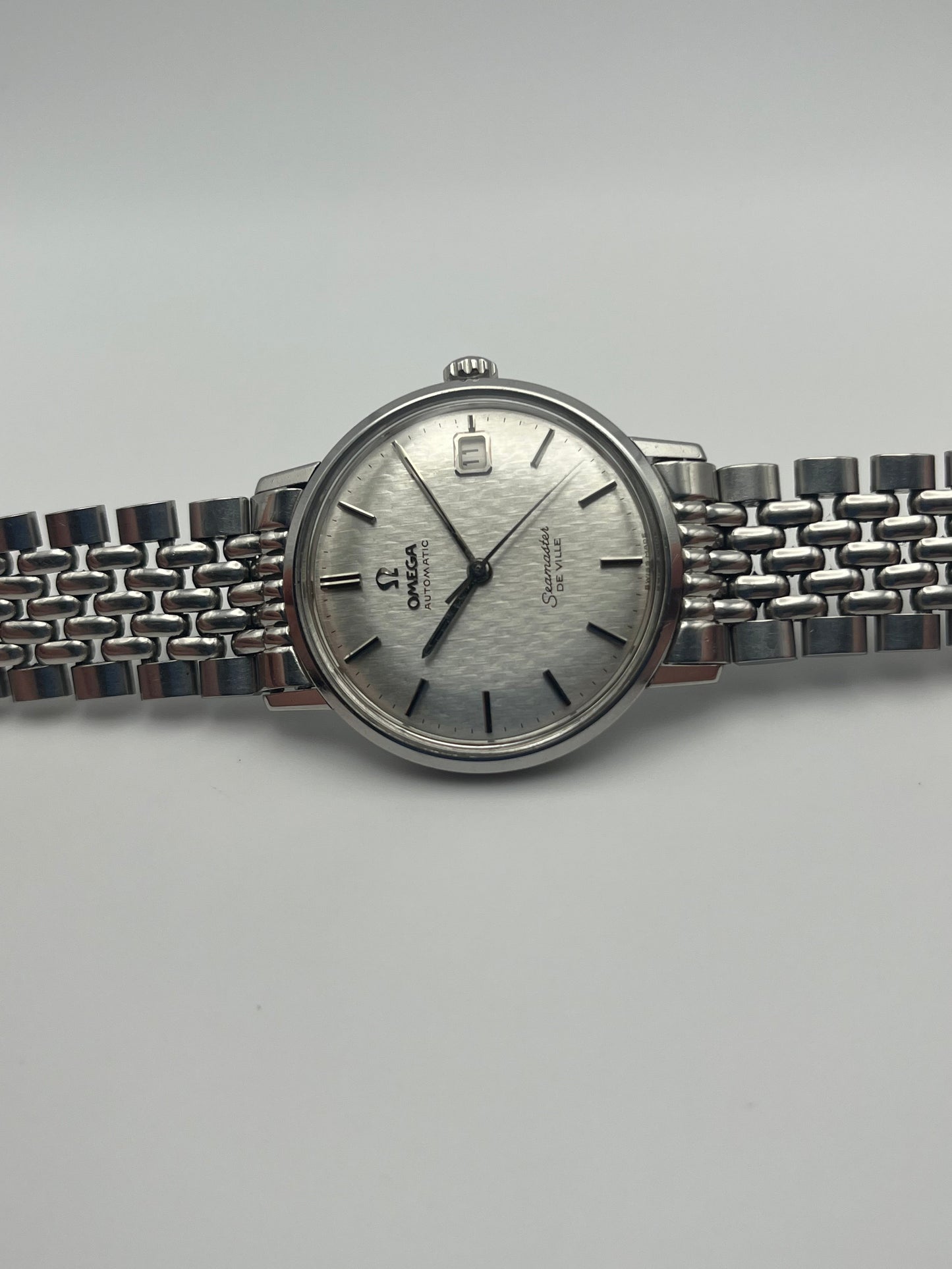 Omega Seamaster DeVille Automatic Fish Scale Dial - Original Beads of Rice Bracelet - 166.020