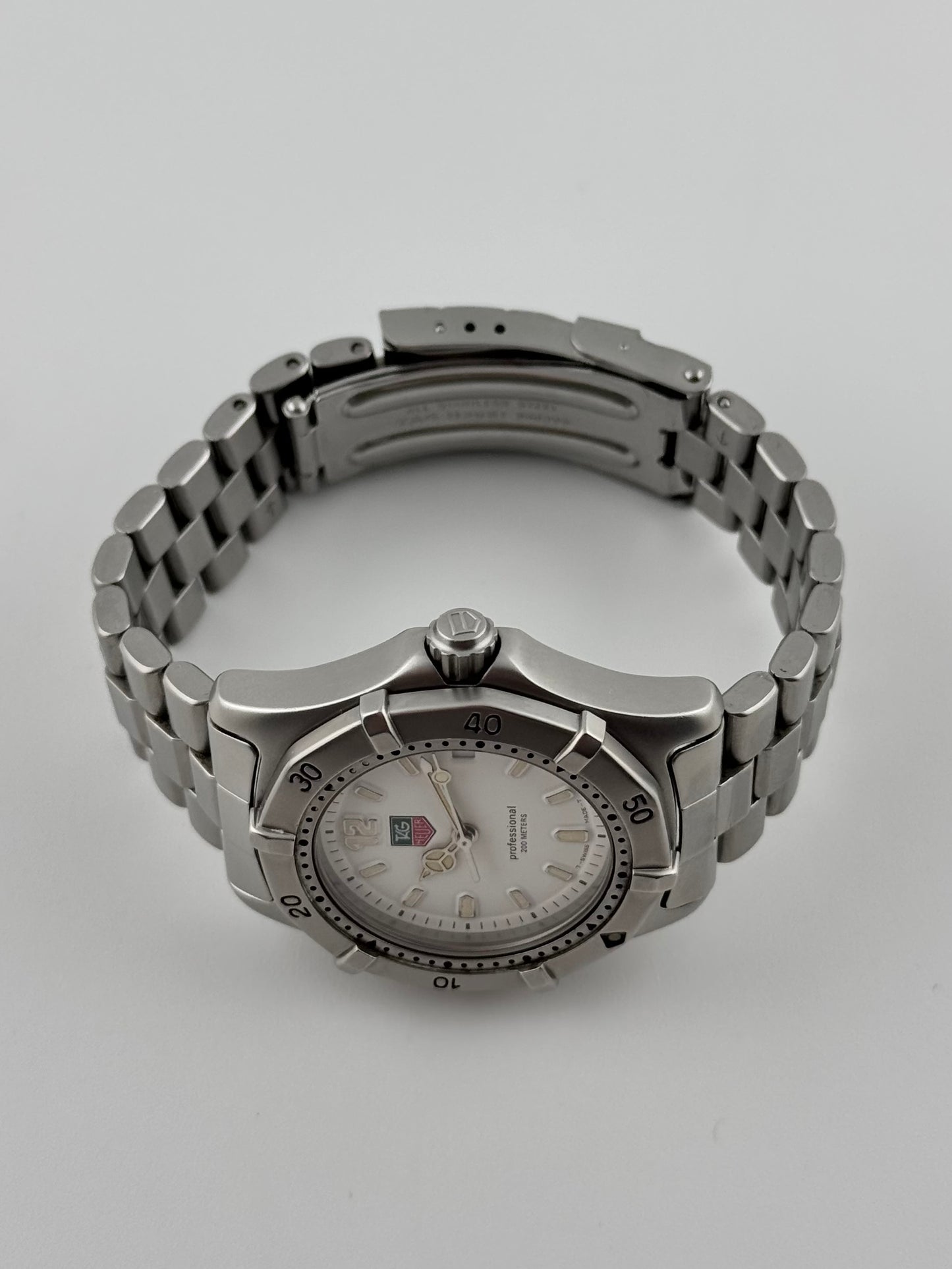 Tag Heuer Professional 200 Quartz Date - WK1211