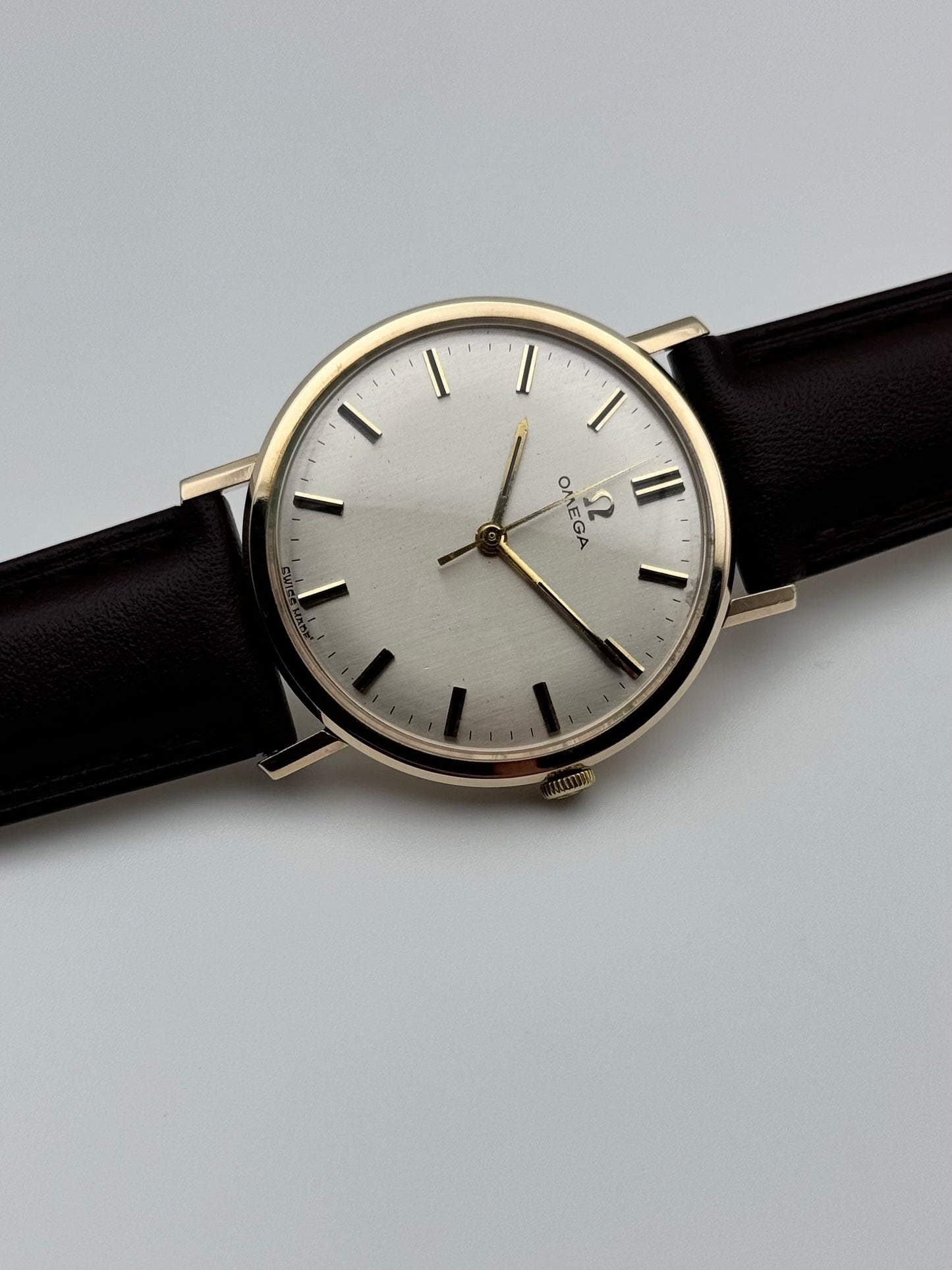 Omega Manual Wind 9ct Gold 131.026
