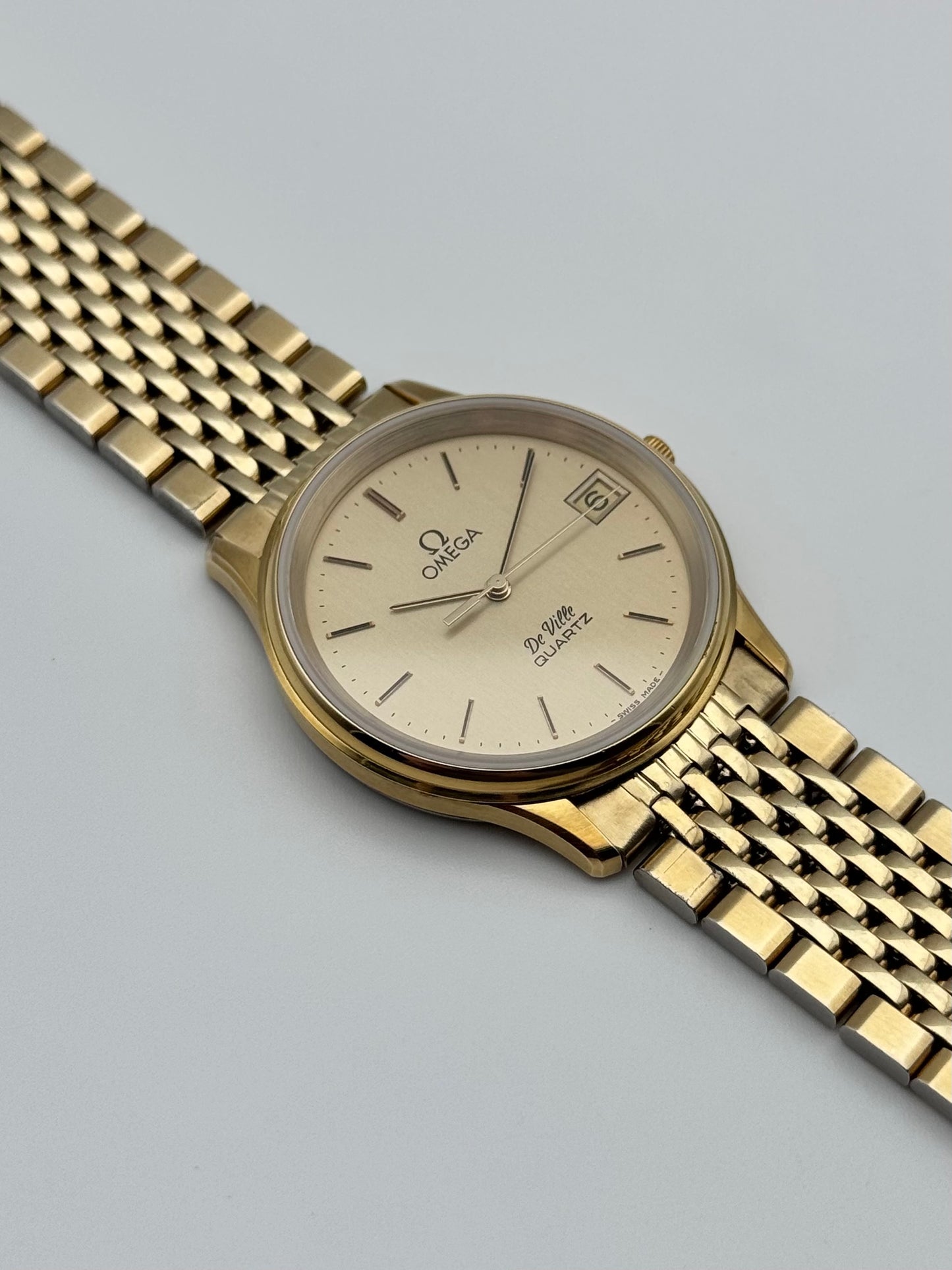 Omega De Ville Quartz Date 196.0164 - Original Bracelet