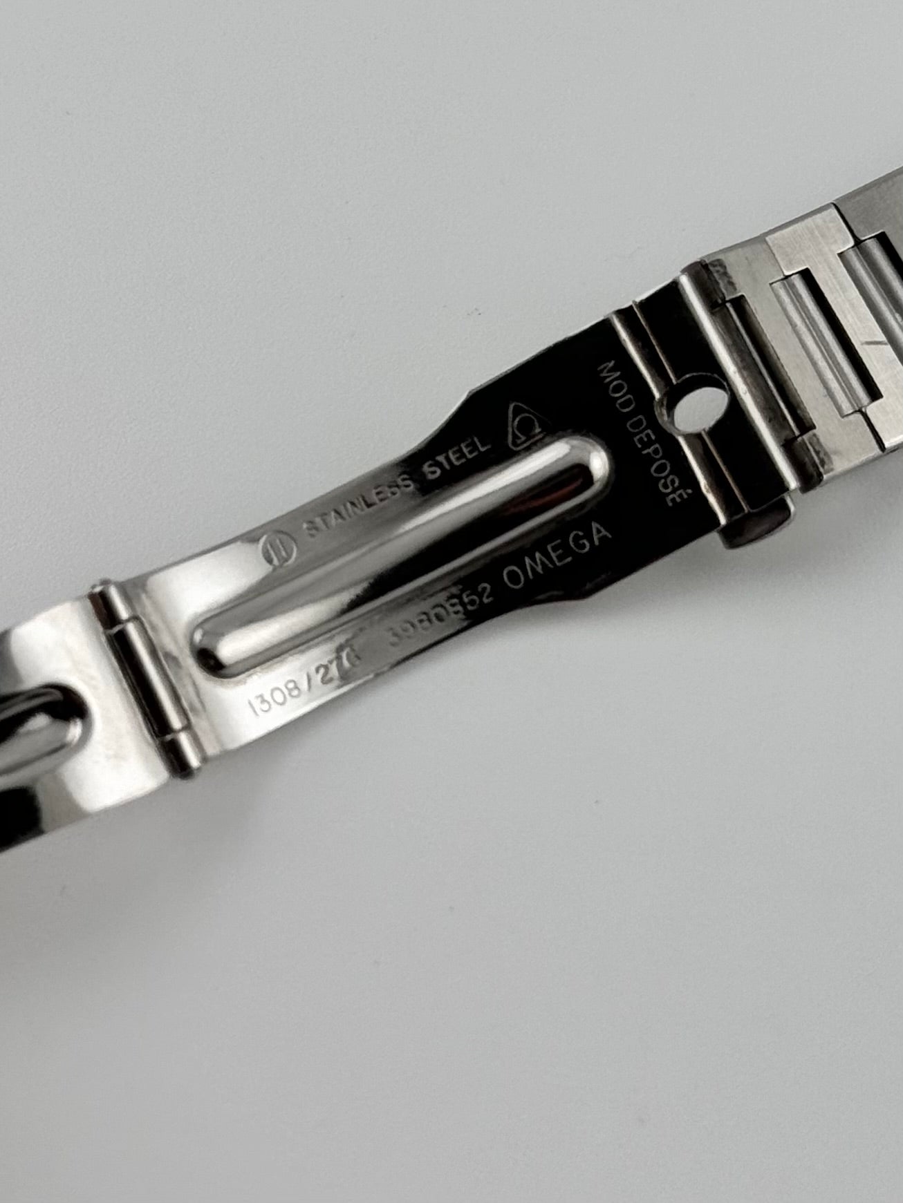 Omega Constellation Chronometer Quartz - 198.0117 - Rare