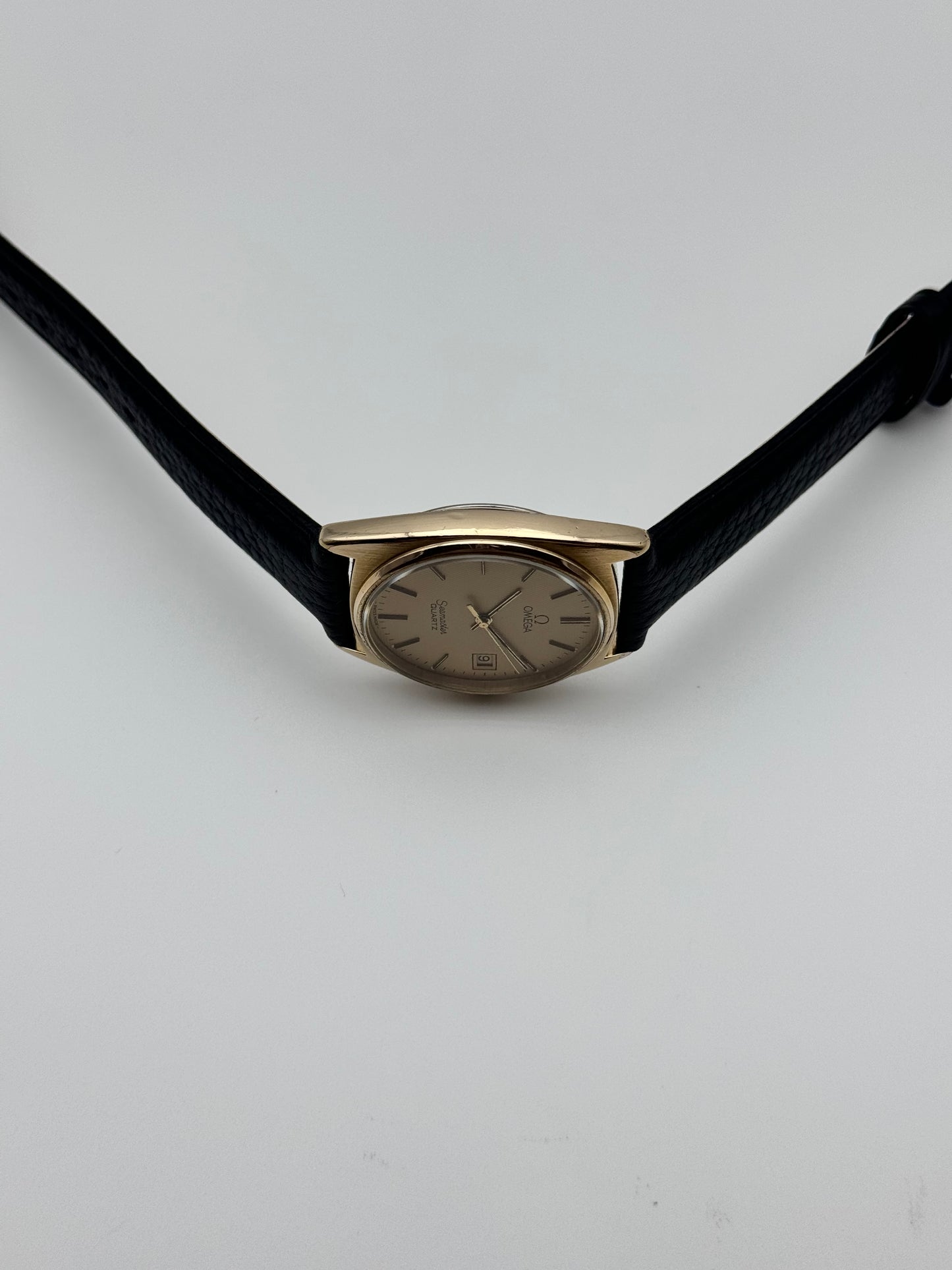 Omega Seamaster Quartz Date 196.0186 - Rare Waffle Dial