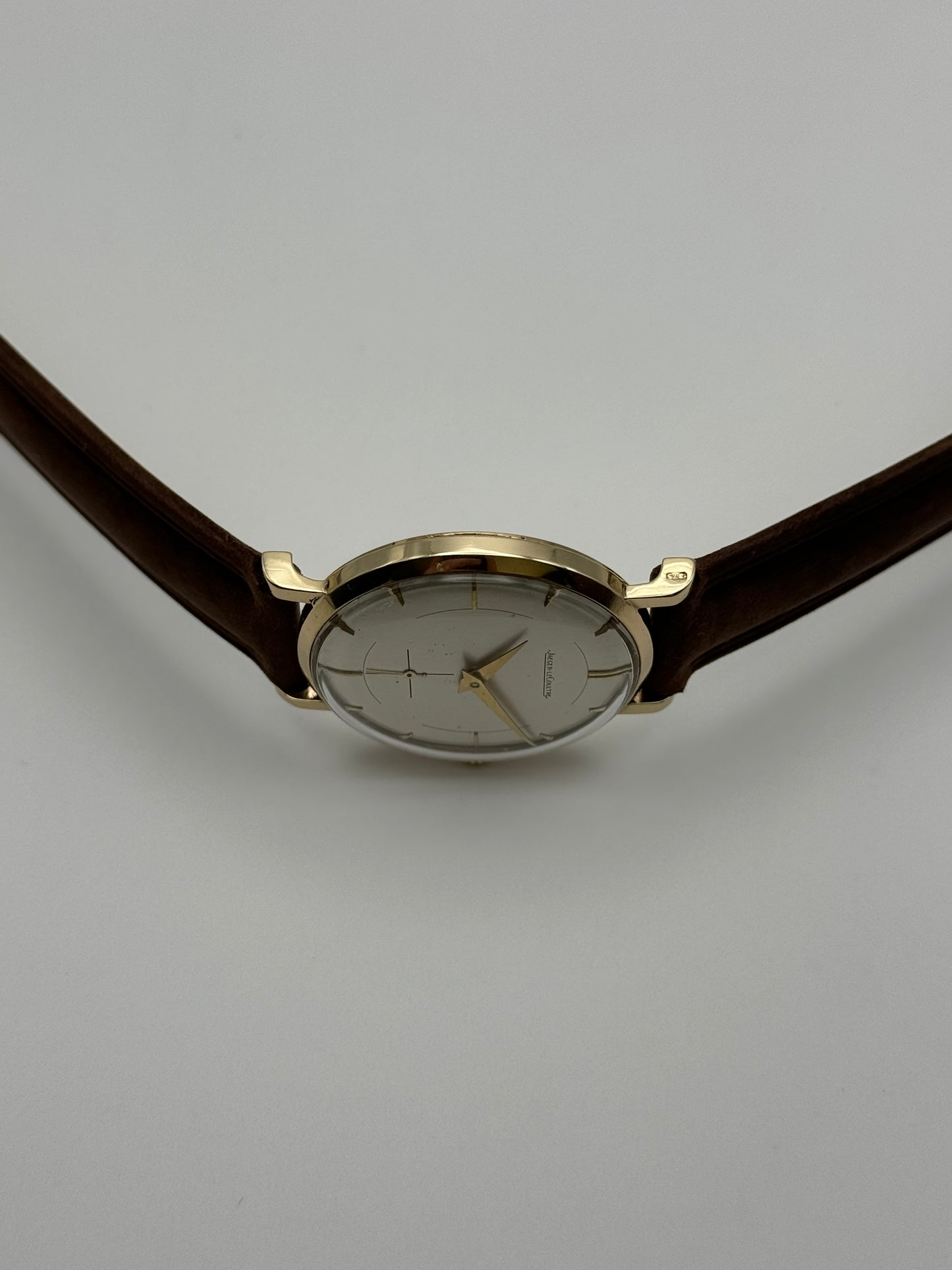Jaeger LeCoultre manual Wind Sub Seconds 9ct Solid Gold - JLC Calibre P800