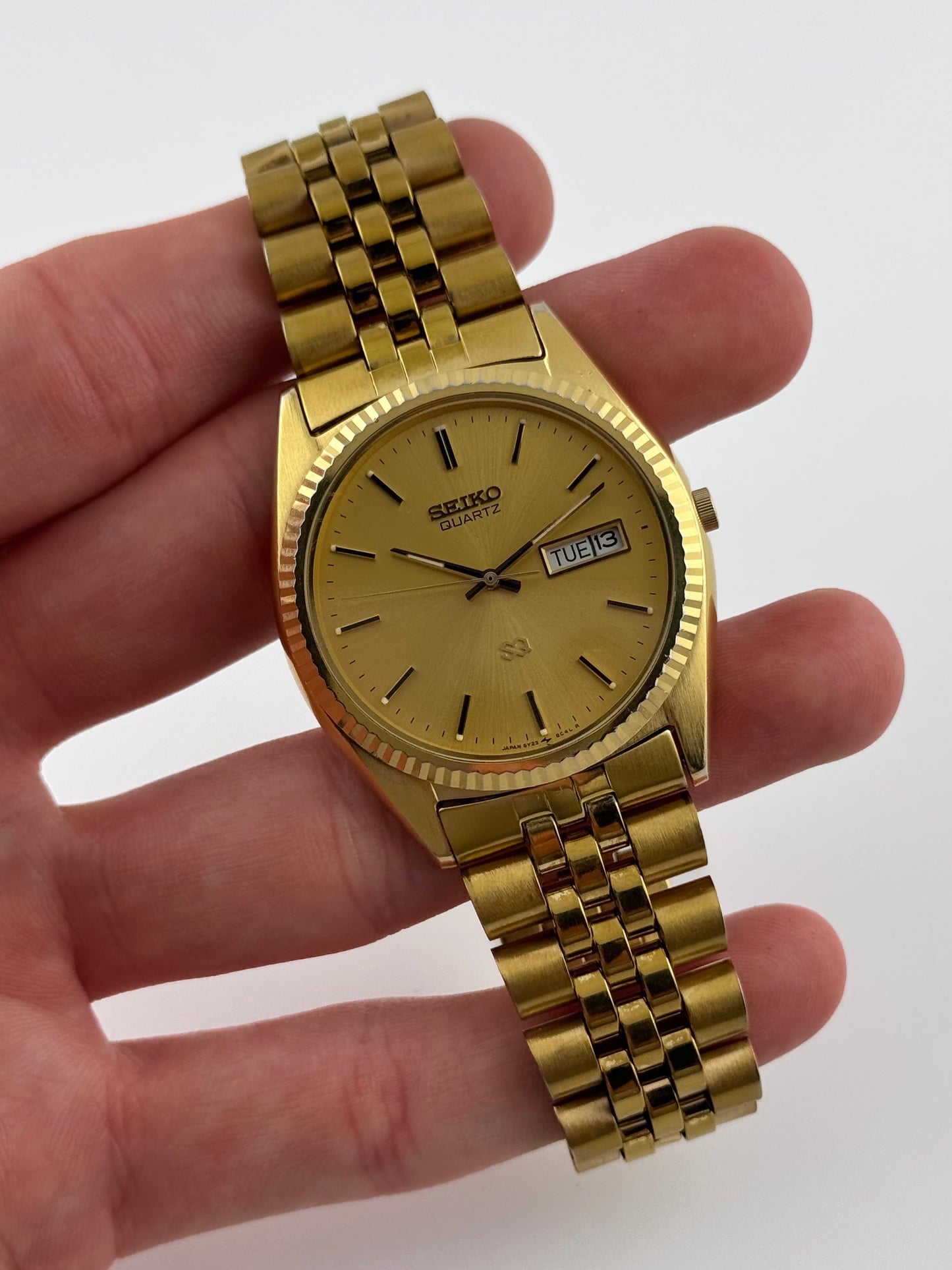 Seiko SQ Quartz Day-Date 5Y23-8A60 - Original Box
