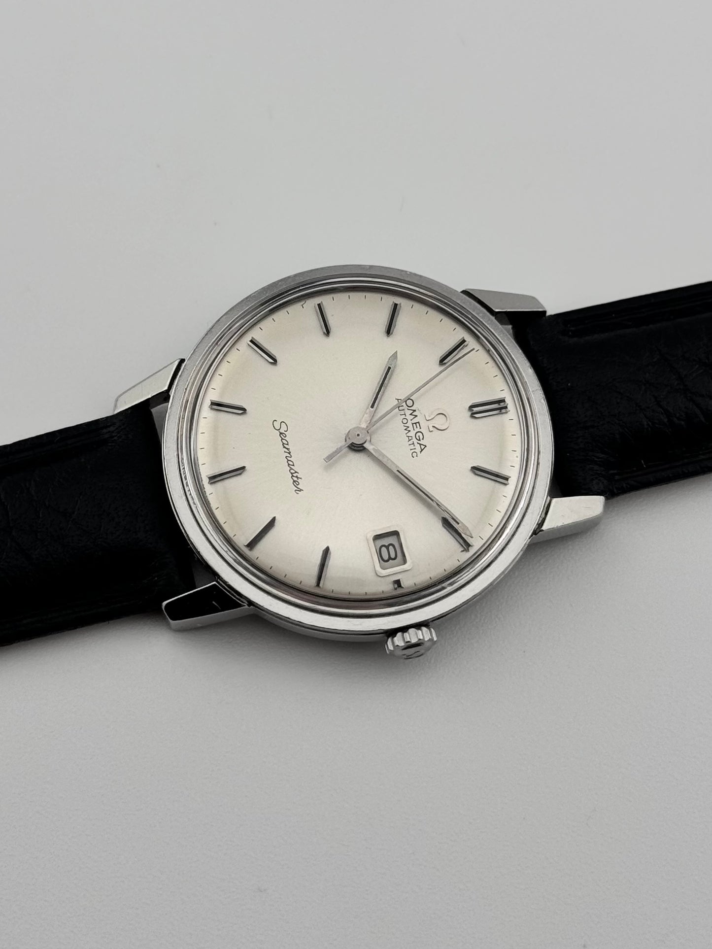 Omega Seamaster Automatic Date - 166.002