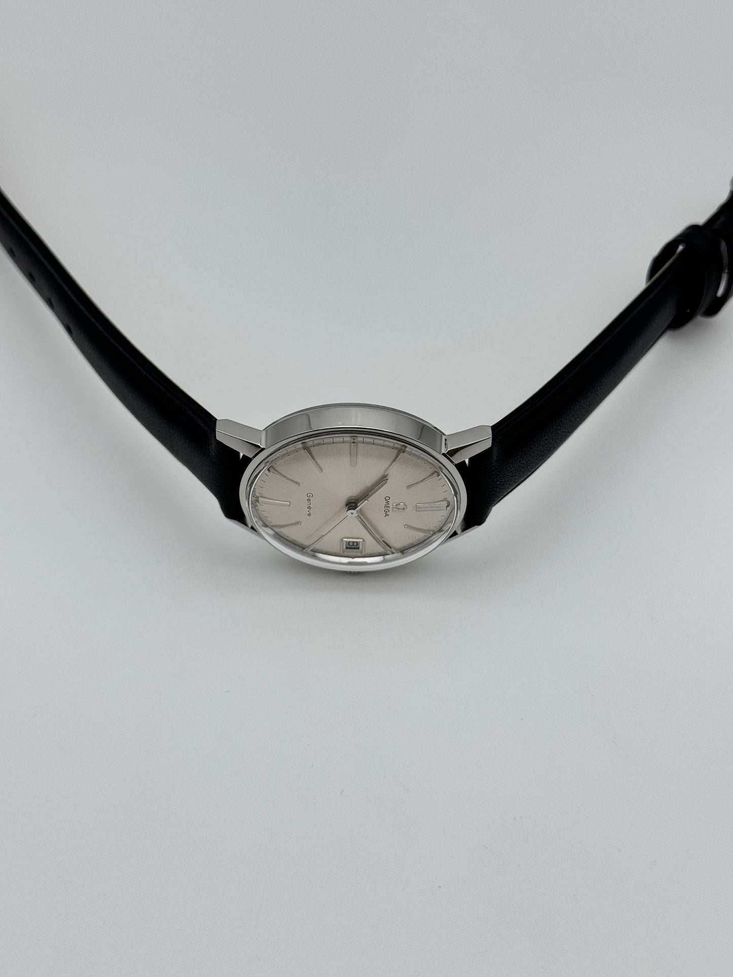 Omega Seamaster Geneve Date Manual Wind 136.011