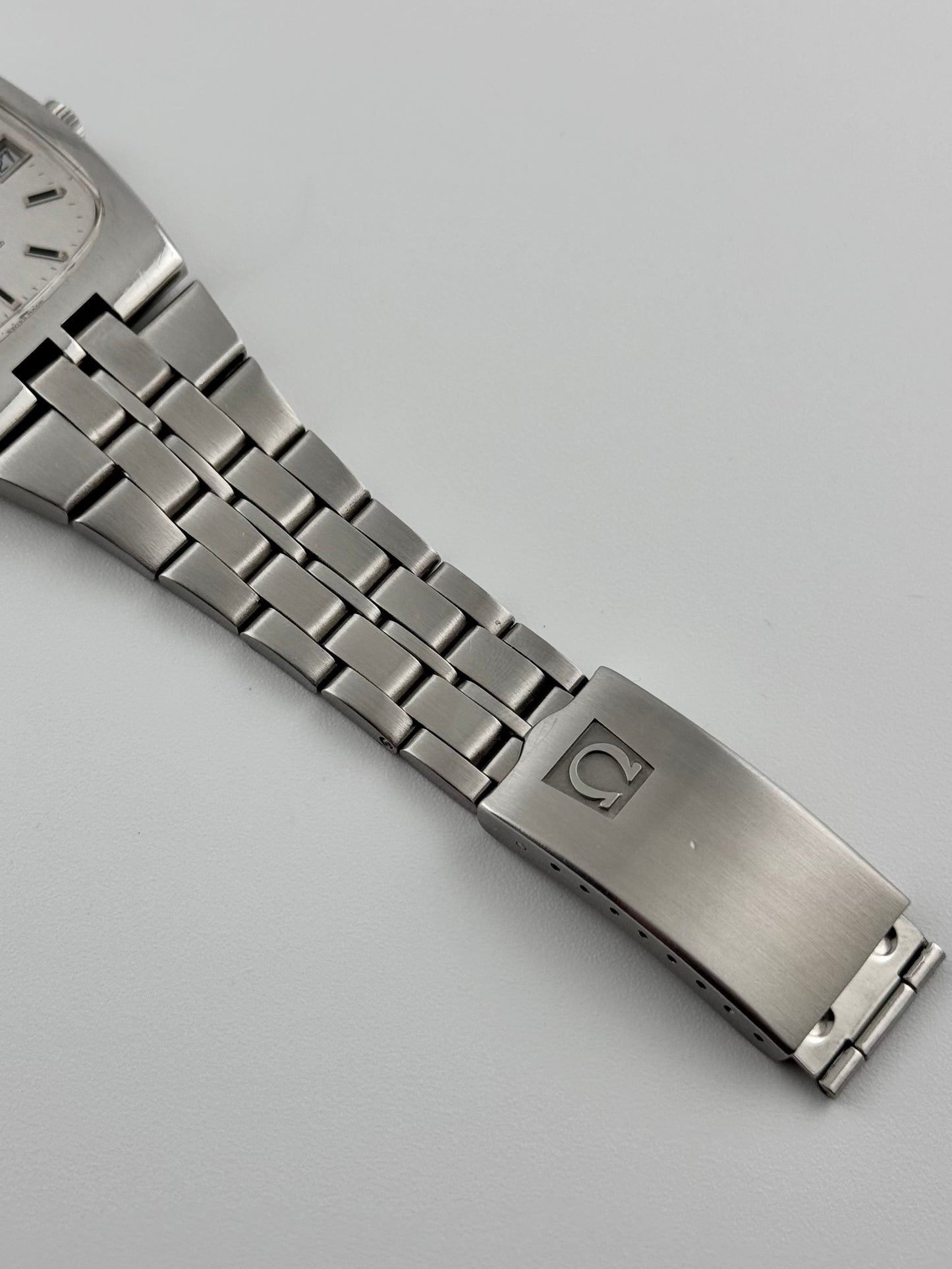 Omega Constellation Chronometer Automatic Date  - Original Bracelet - 168.047