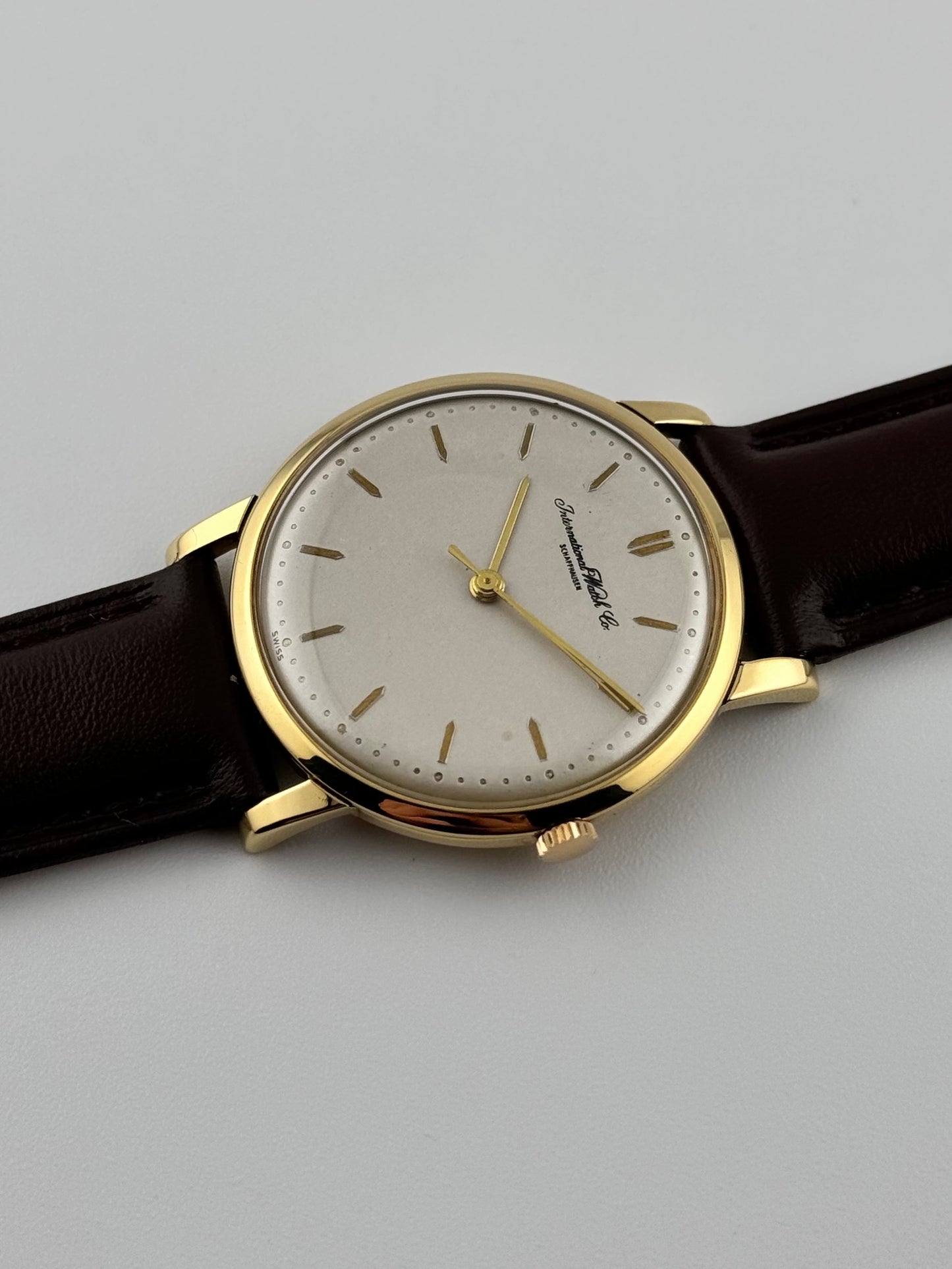 IWC Shaffhausen Manual Wind 18ct Gold - 1949