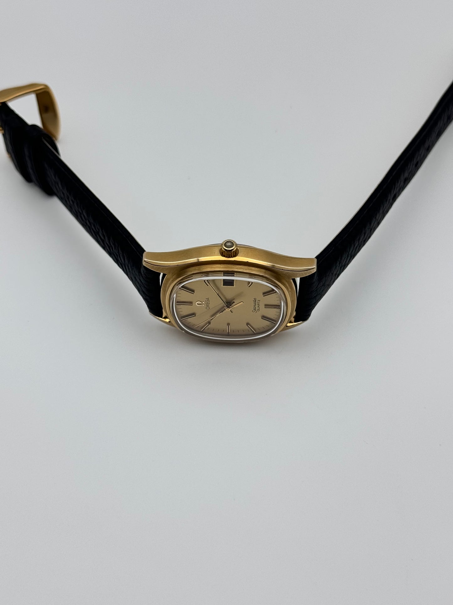 Omega Seamaster Quartz Date - 196.0150