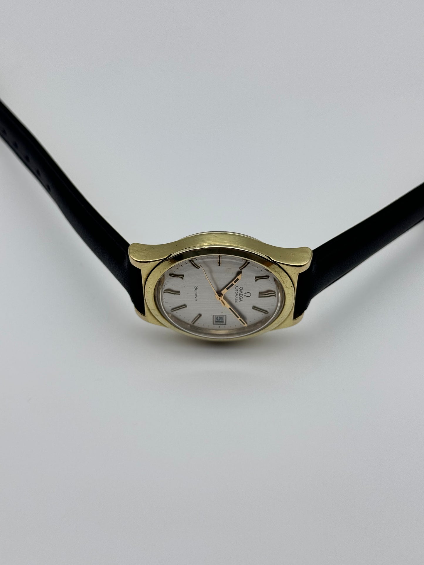 Omega Geneve Automatic Date 166.0168